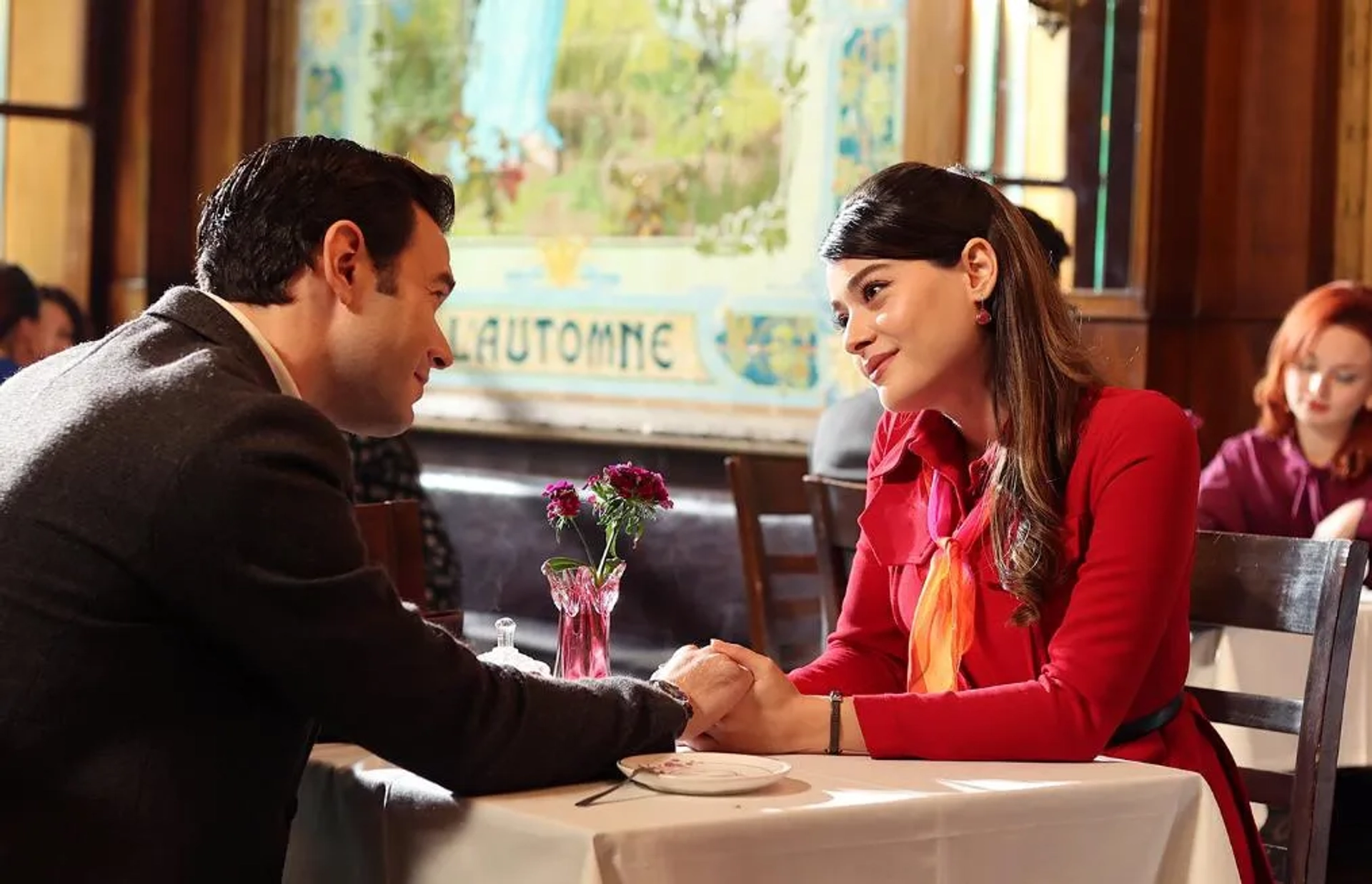 Simay Barlas and Aytaç Sasmaz in Shahrazad: Tears of İstanbul (2024)