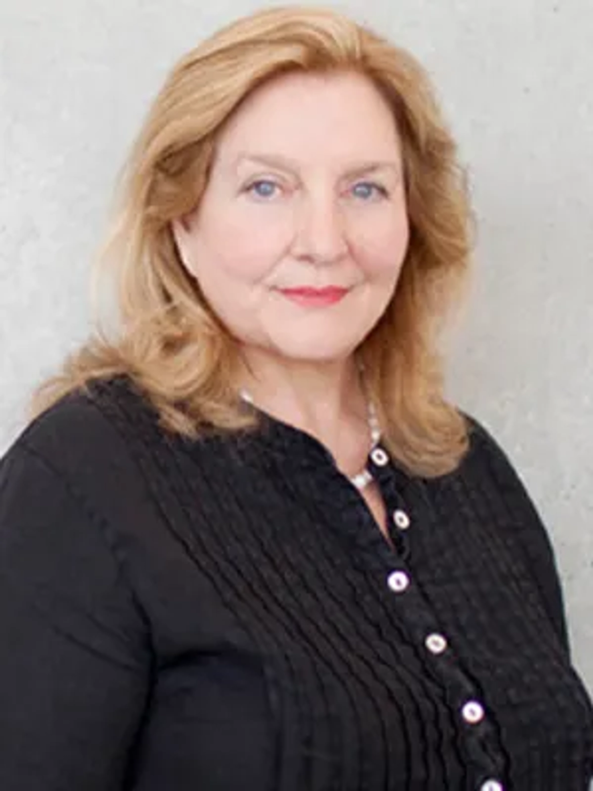 سسیلیا  هال