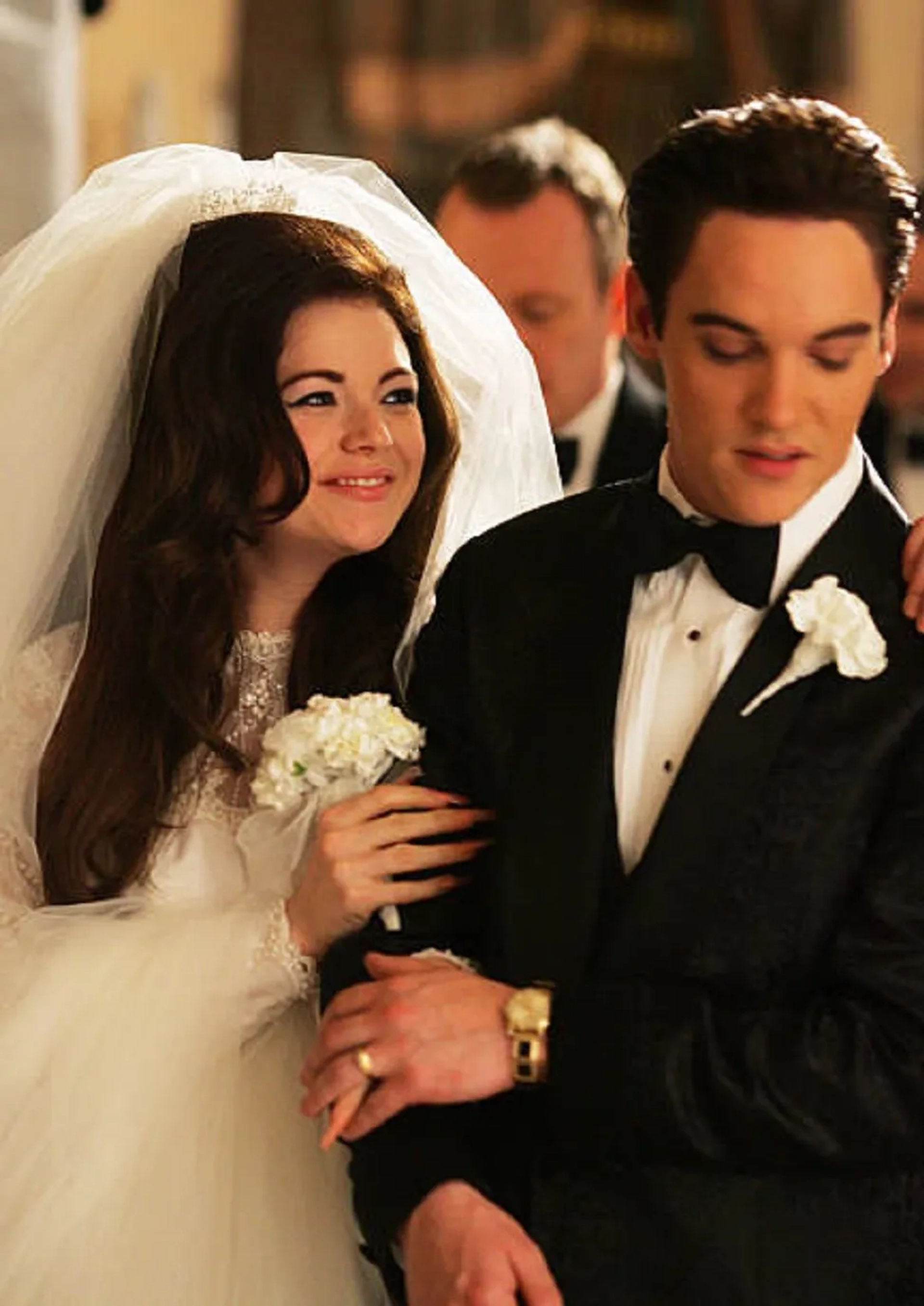 Jonathan Rhys Meyers and Antonia Bernath in Elvis (2005)