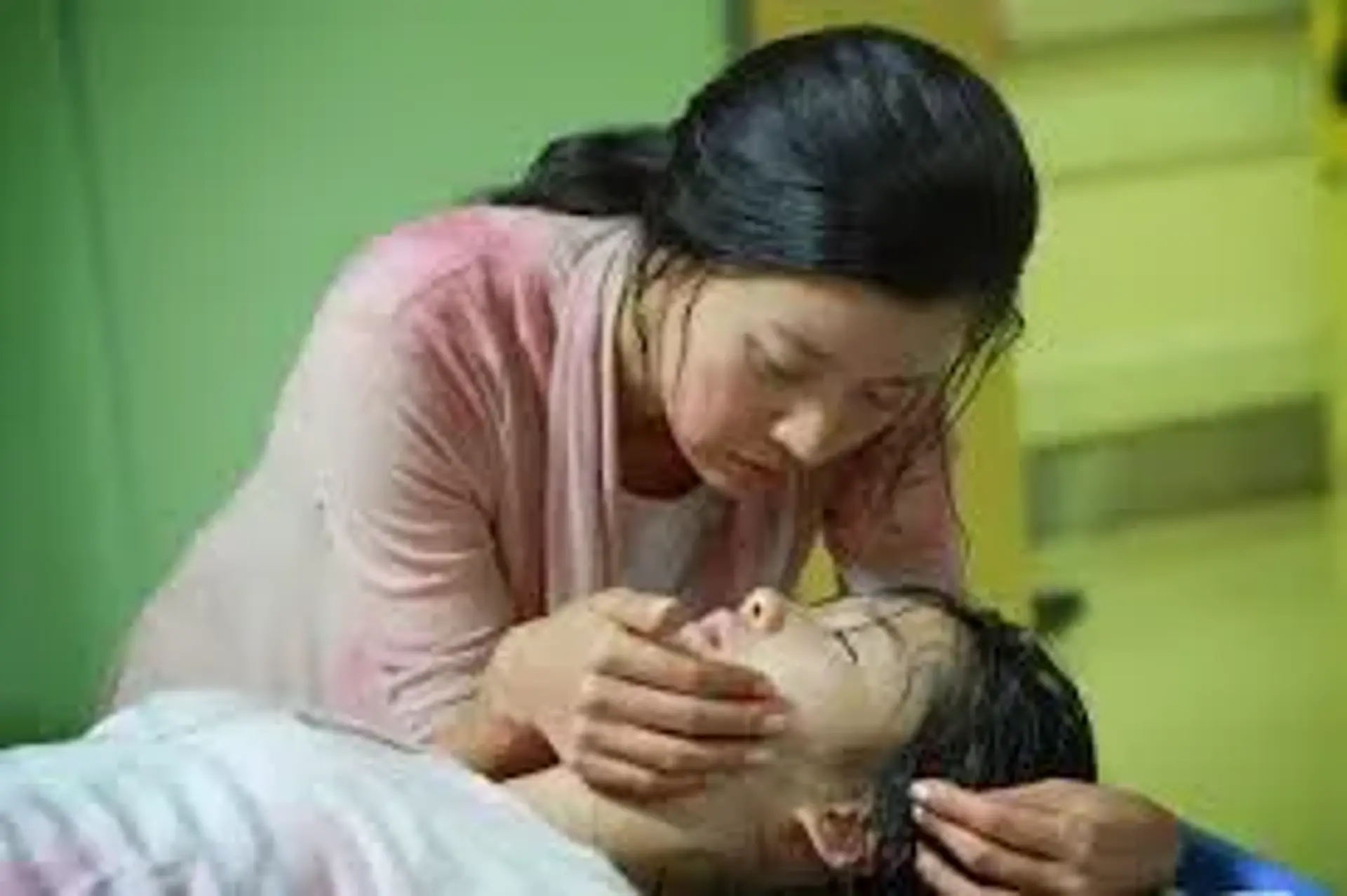 فیلم گریه نکن مامان (Don't Cry, Mommy 2012)