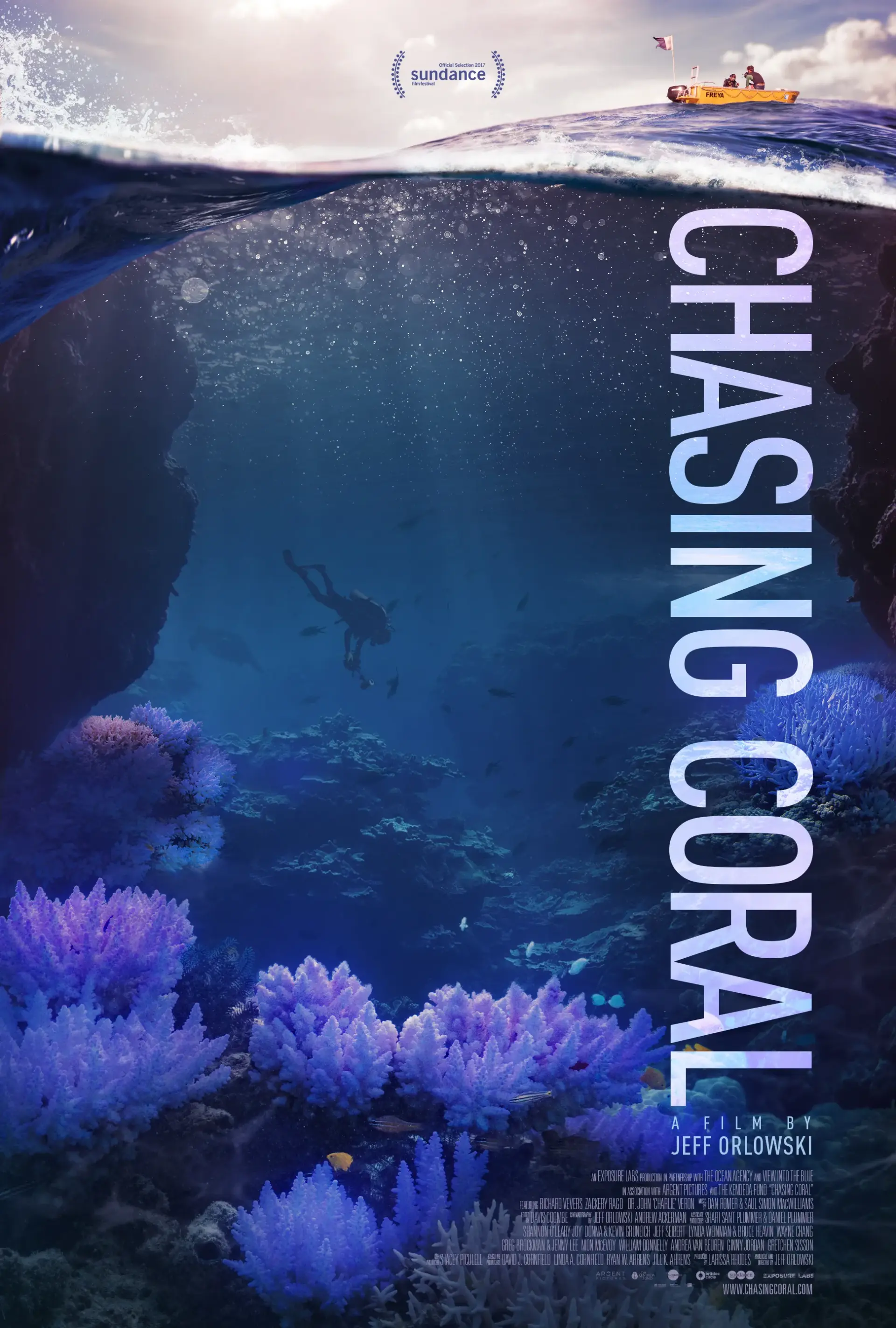 مستند در تعقیب صخره های مرجانی (Chasing Coral 2017)