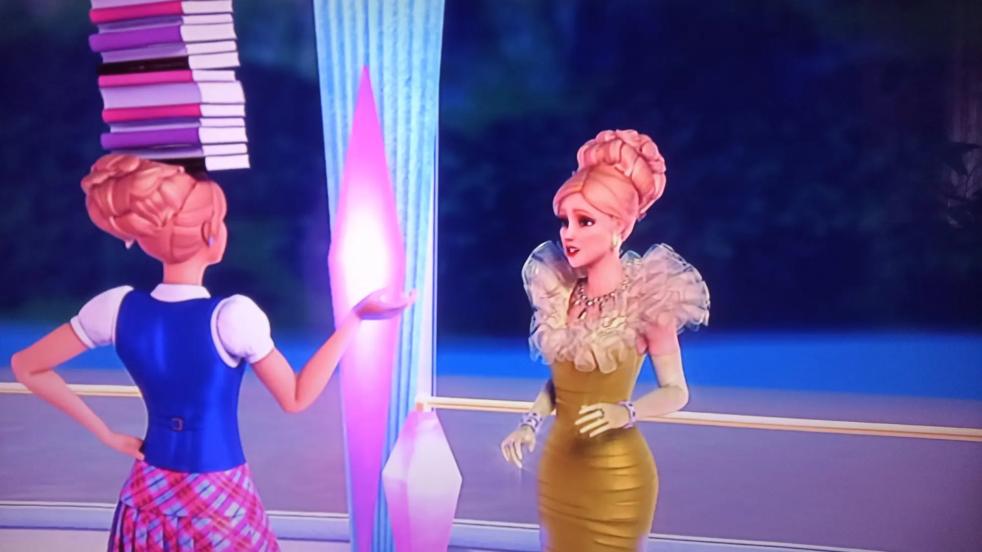 انیمیشن باربی در مدرسه شاهزاده ها (Barbie: Princess Charm School 2011)