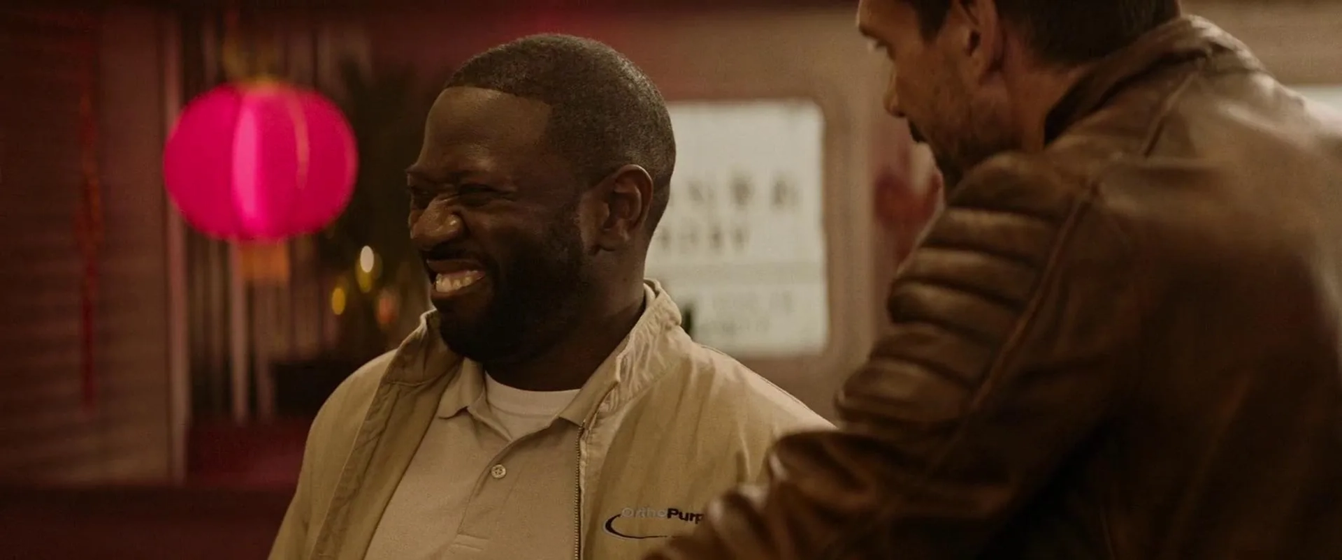 Frank Grillo and Sheaun McKinney in Boss Level (2020)
