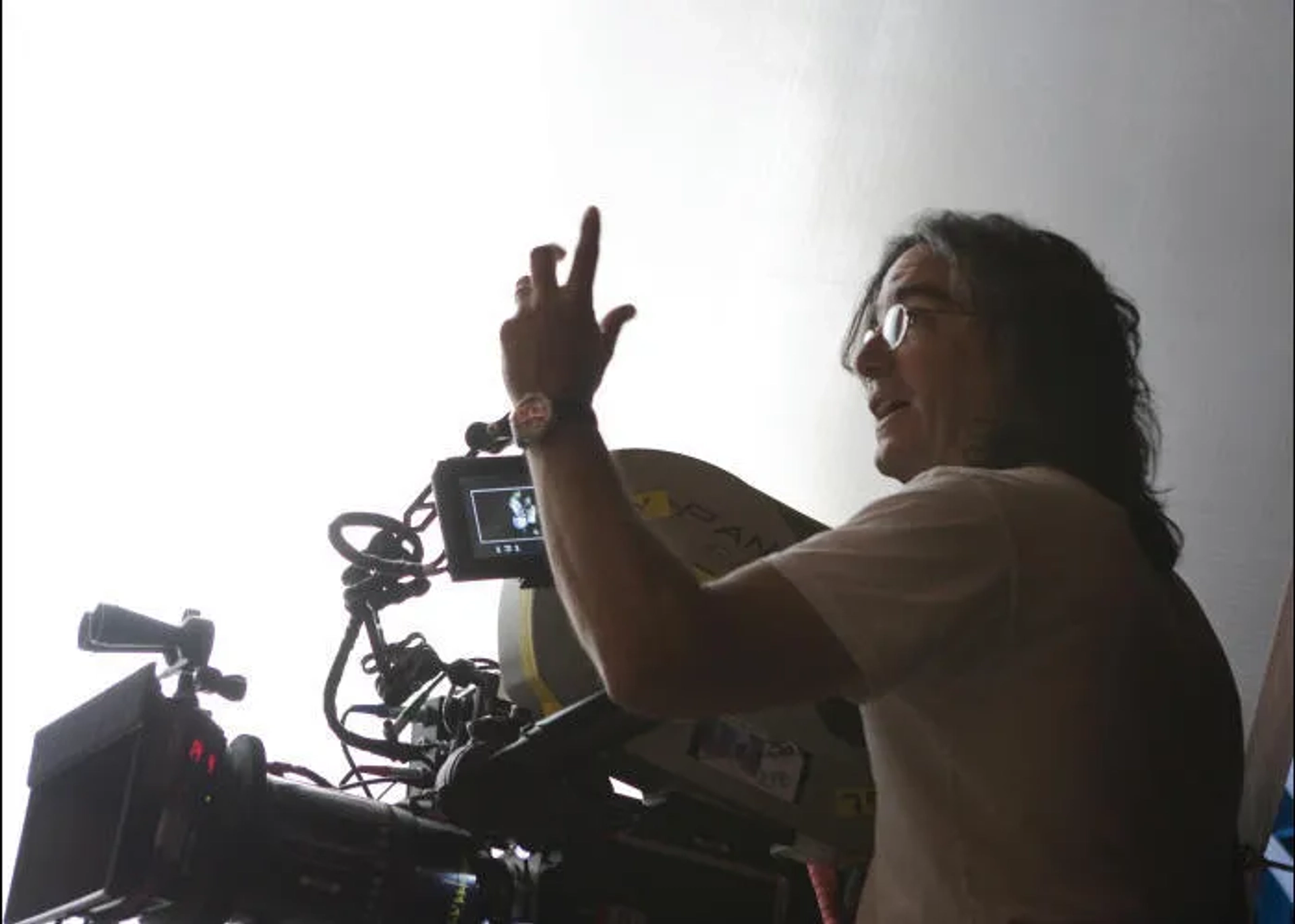 Brad Silberling in Land of the Lost (2009)