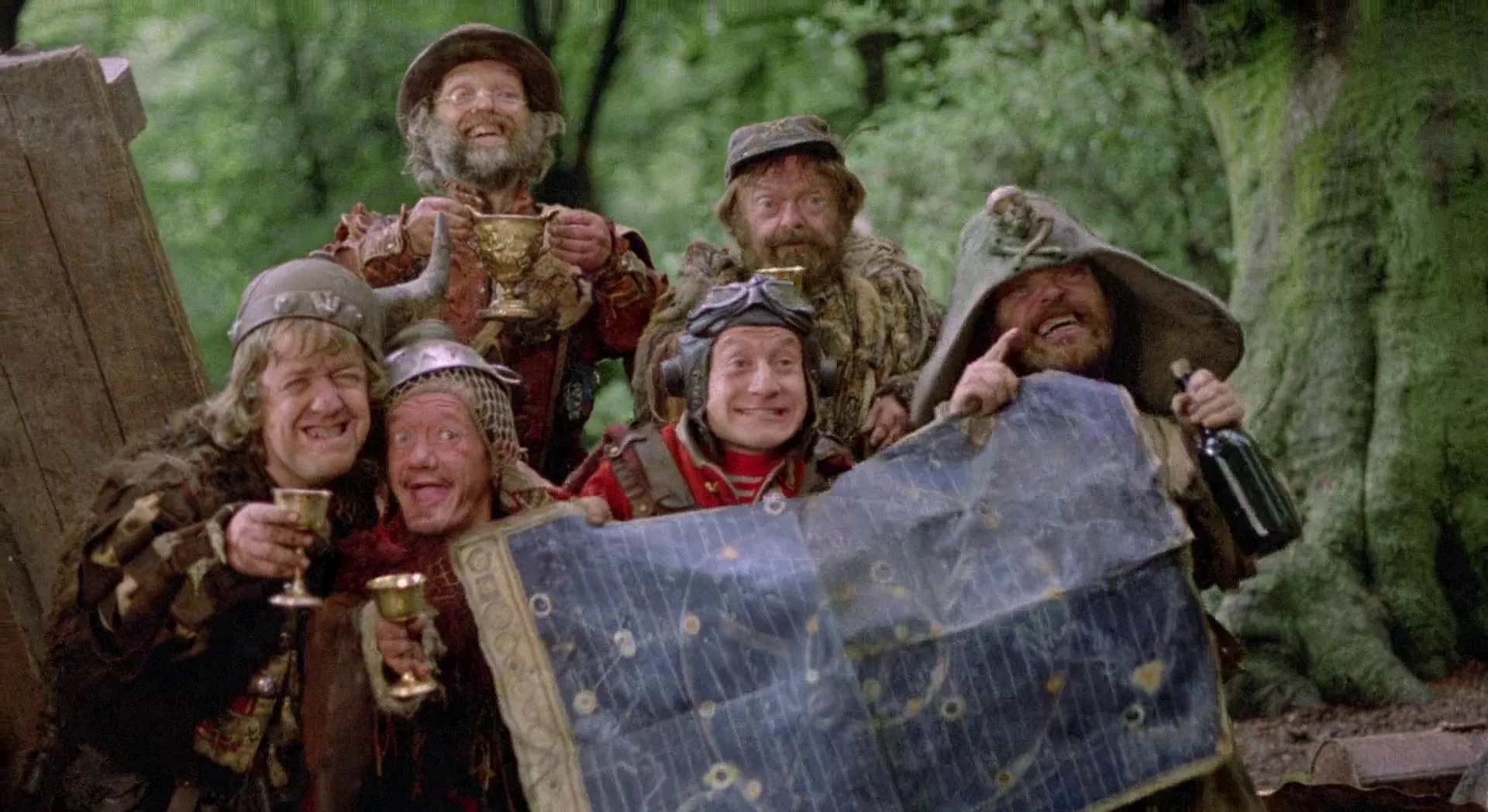 Kenny Baker, Malcolm Dixon, Mike Edmonds, Jack Purvis, David Rappaport, and Tiny Ross in Time Bandits (1981)