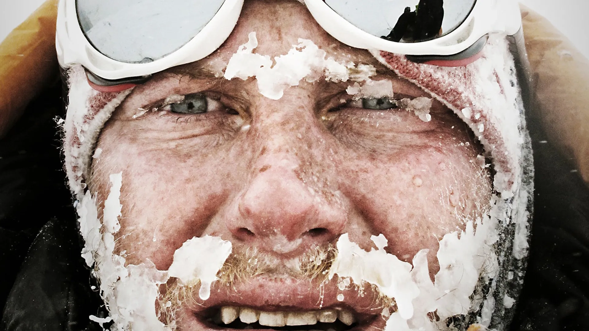 مستند سرد (Cold 2011)