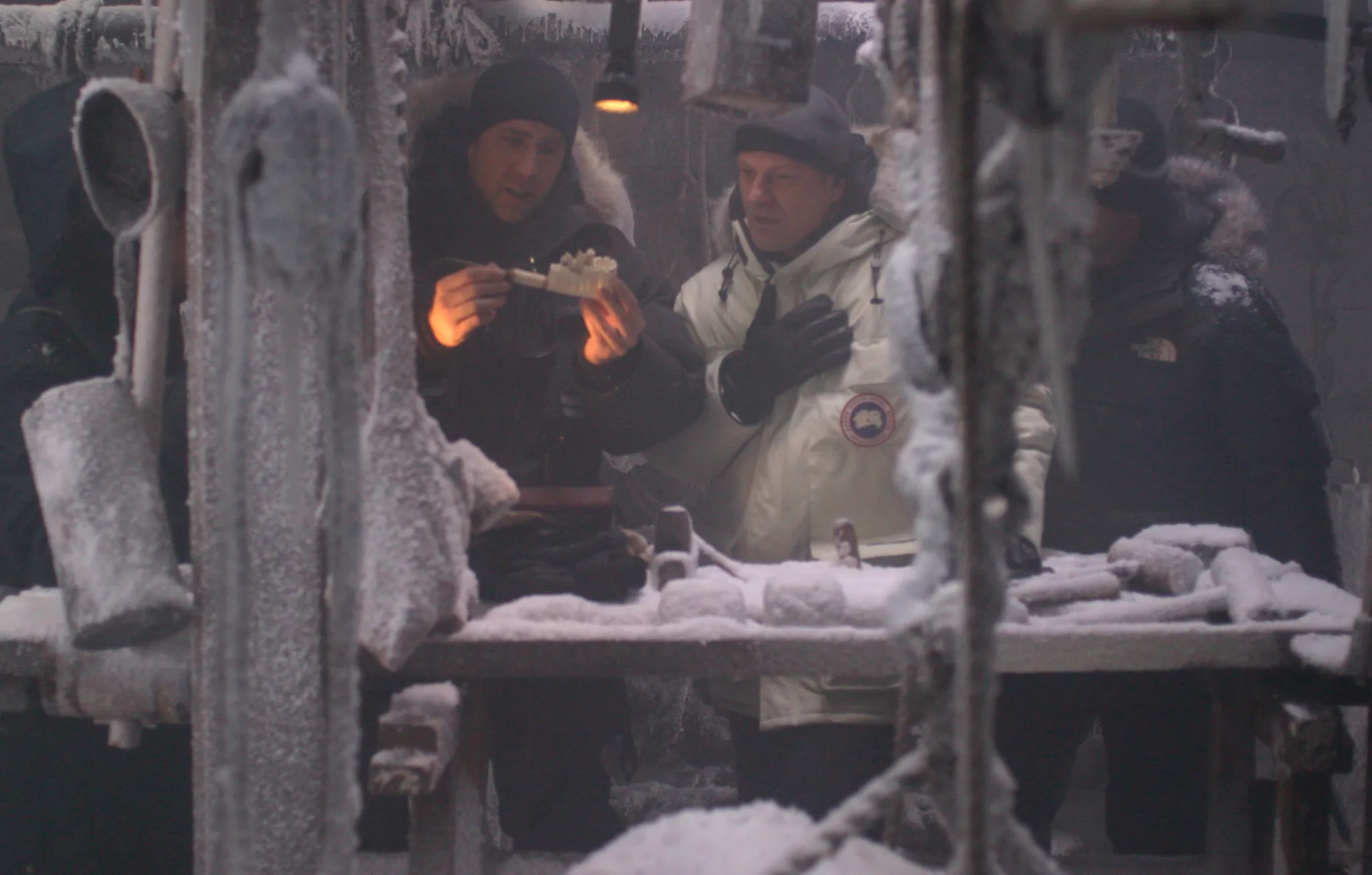 Nicolas Cage and Sean Bean in National Treasure (2004)