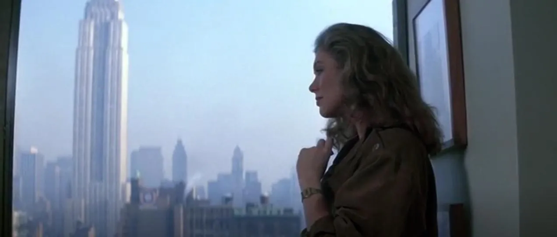Kathleen Turner in Romancing the Stone (1984)