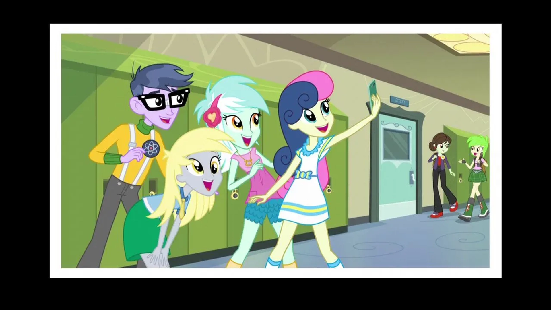 My Little Pony: Equestria Girls - Friendship Games (2015)