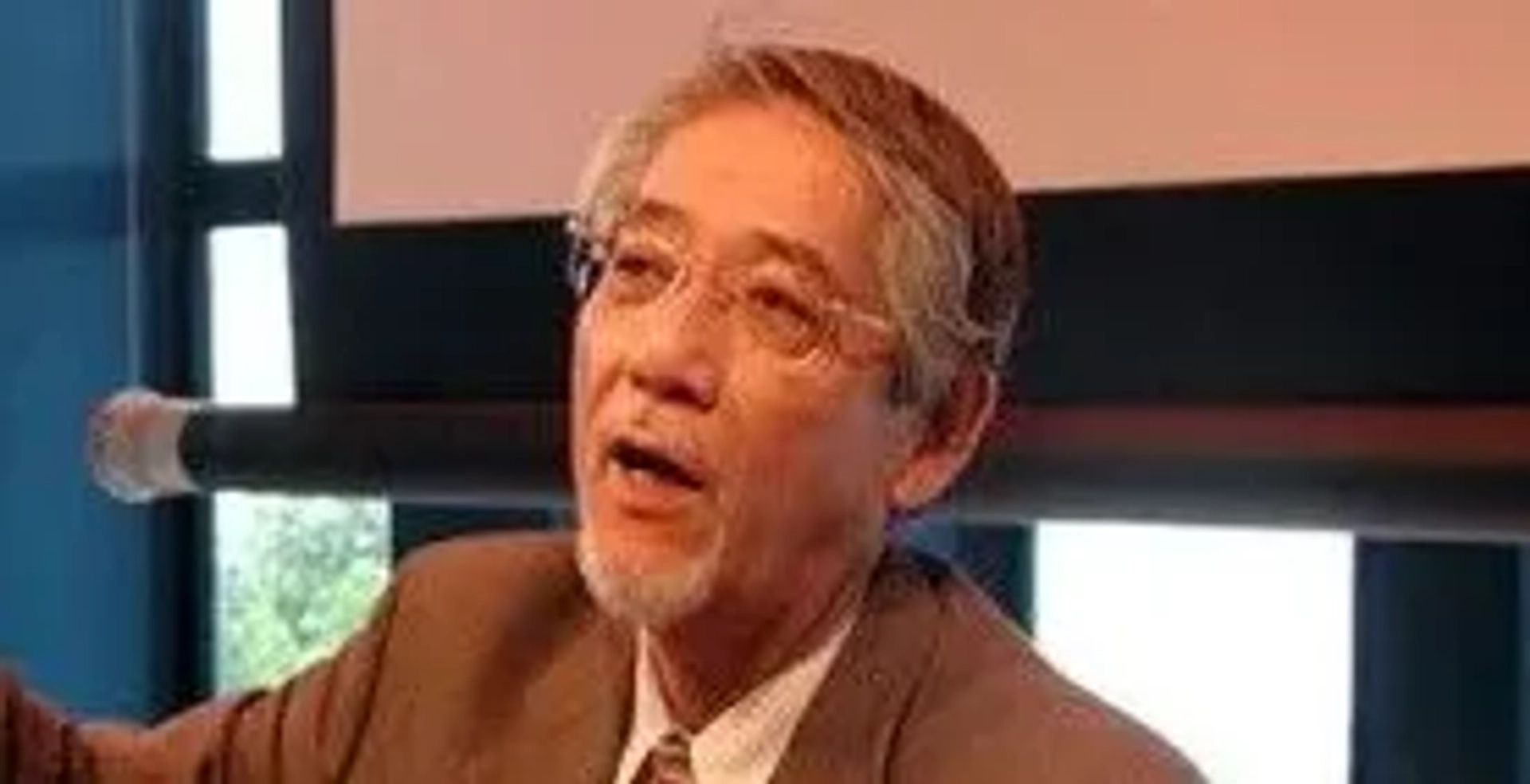 یوشیو تاکامی
