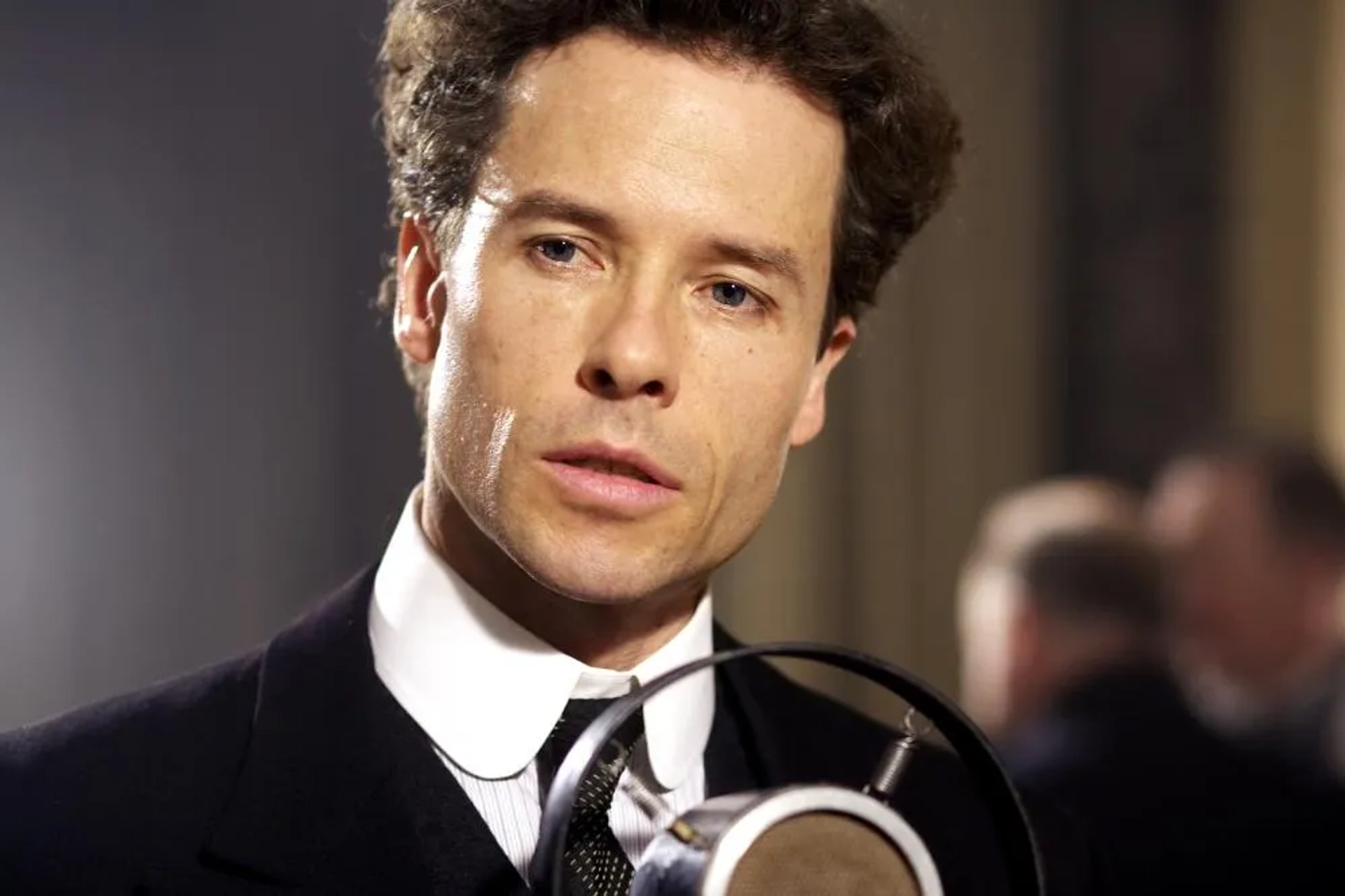 Guy Pearce in Death Defying Acts (2007)