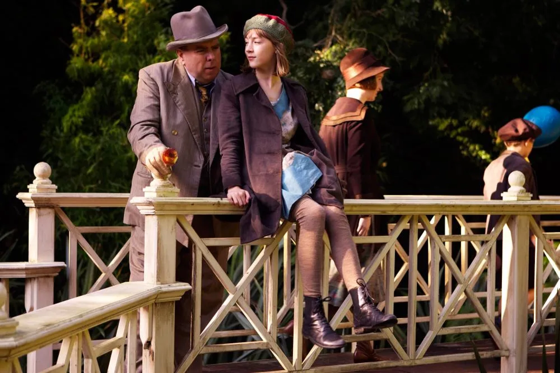 Timothy Spall and Saoirse Ronan in Death Defying Acts (2007)