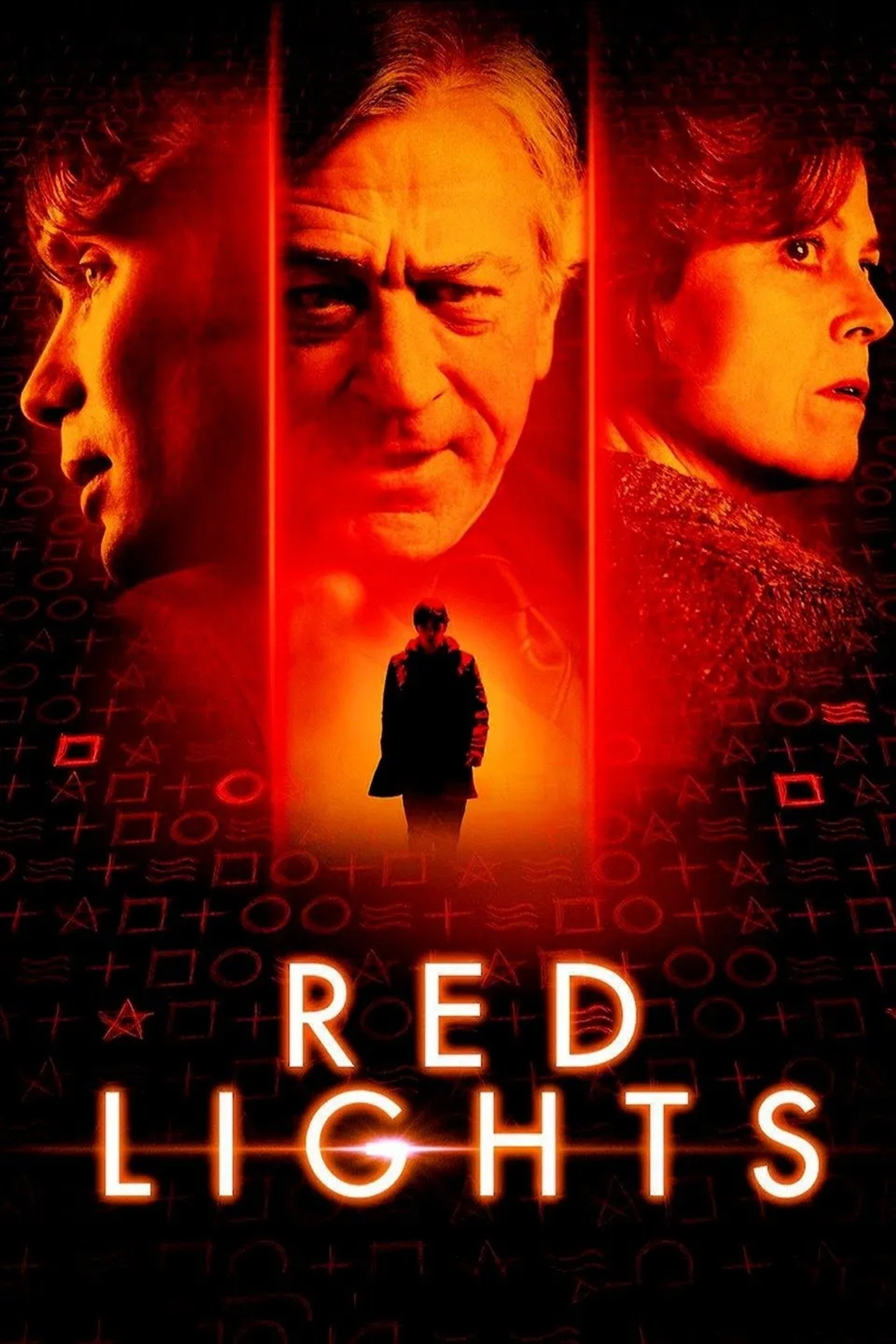 Robert De Niro, Sigourney Weaver, and Cillian Murphy in Red Lights (2012)