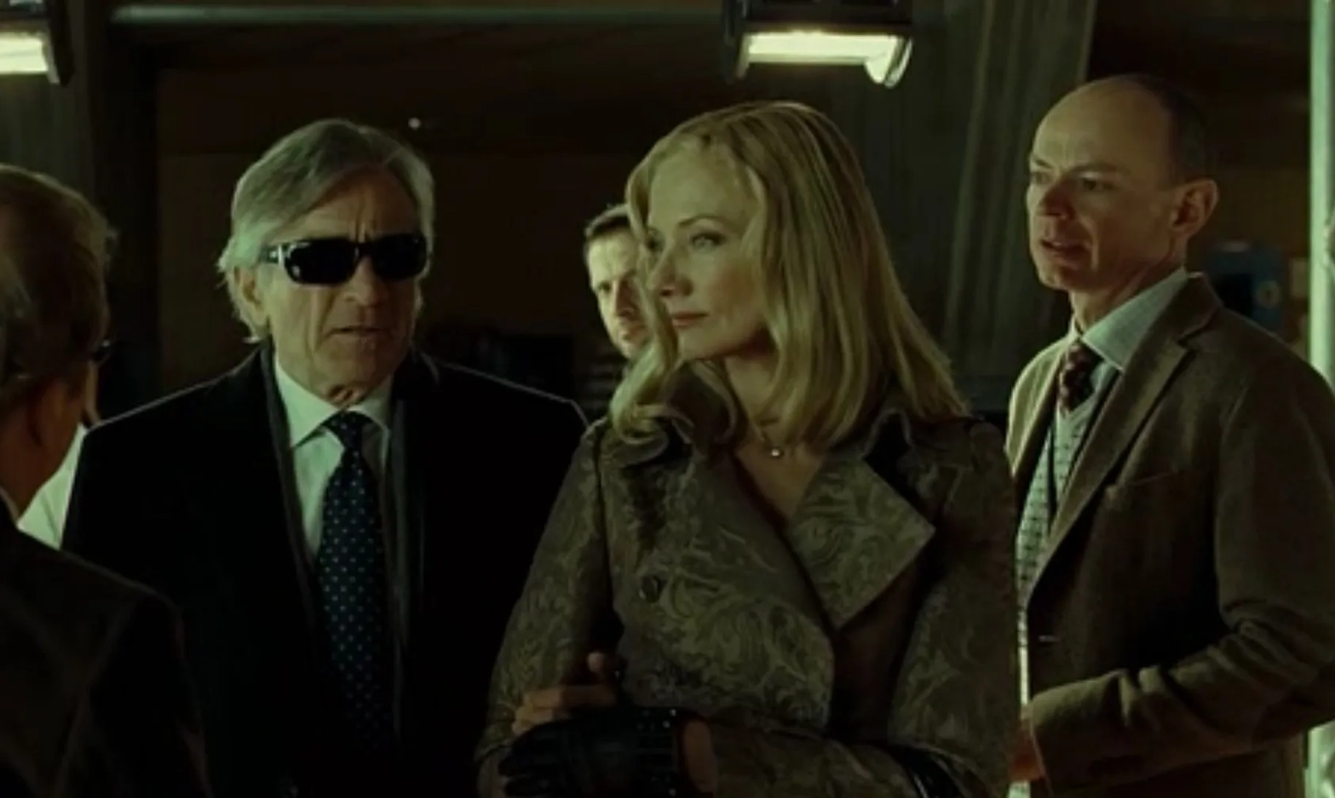 Robert de Niro, Joely Richardson and Julius Cotter in Red Lights (2012)