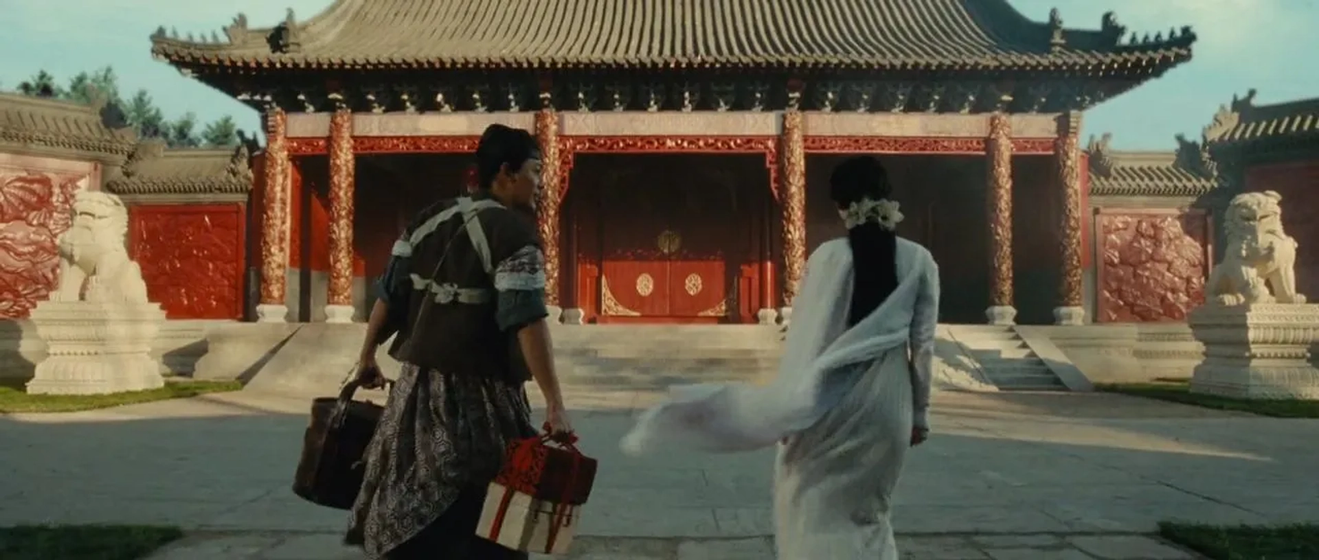 The Sorcerer and the White Snake (2011)
