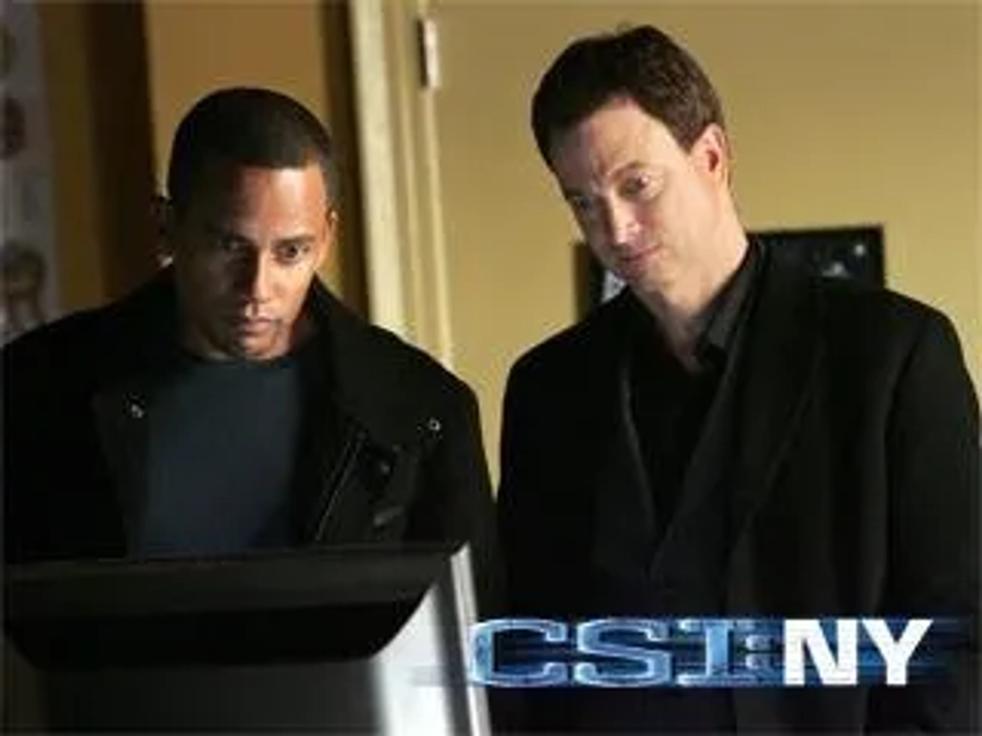 Gary Sinise and Hill Harper in CSI: NY (2004)