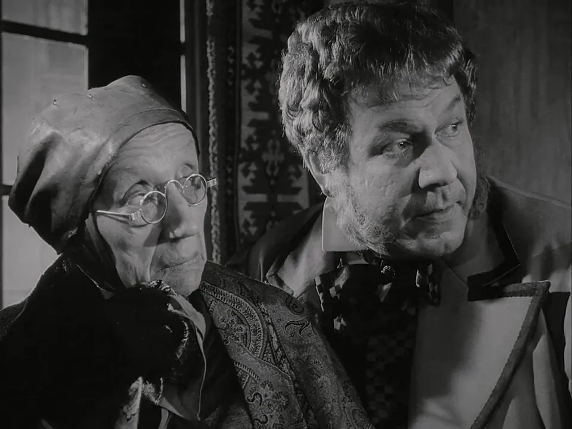 Åke Fridell and Naima Wifstrand in The Magician (1958)