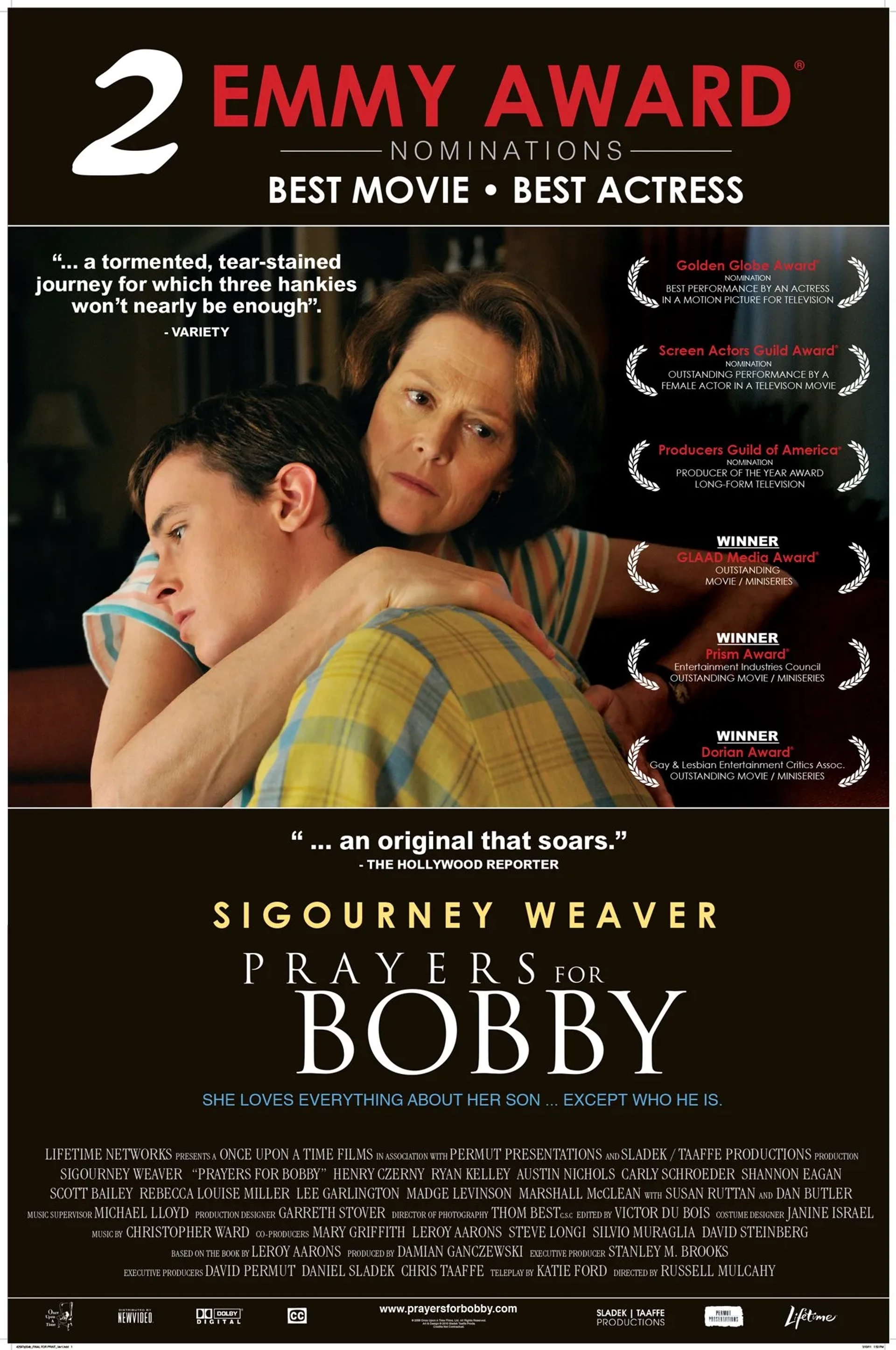 Sigourney Weaver, Henry Czerny, Ryan Kelley, and Austin Nichols in Prayers for Bobby (2009)