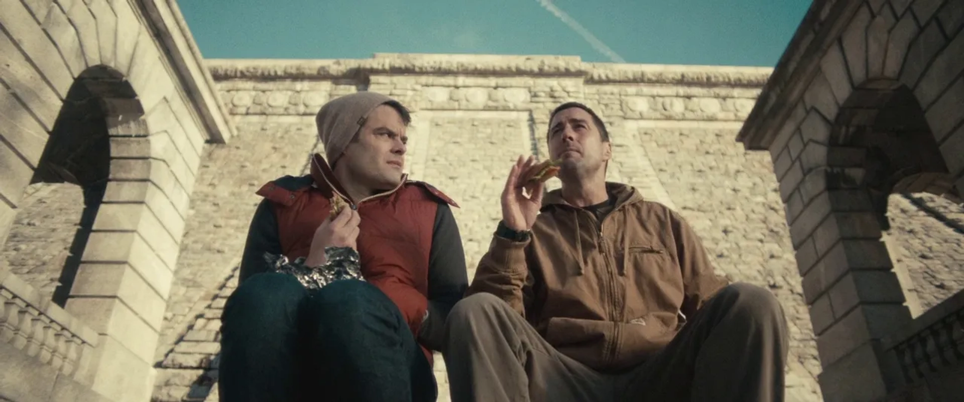 Luke Wilson and Bill Hader in The Skeleton Twins (2014)