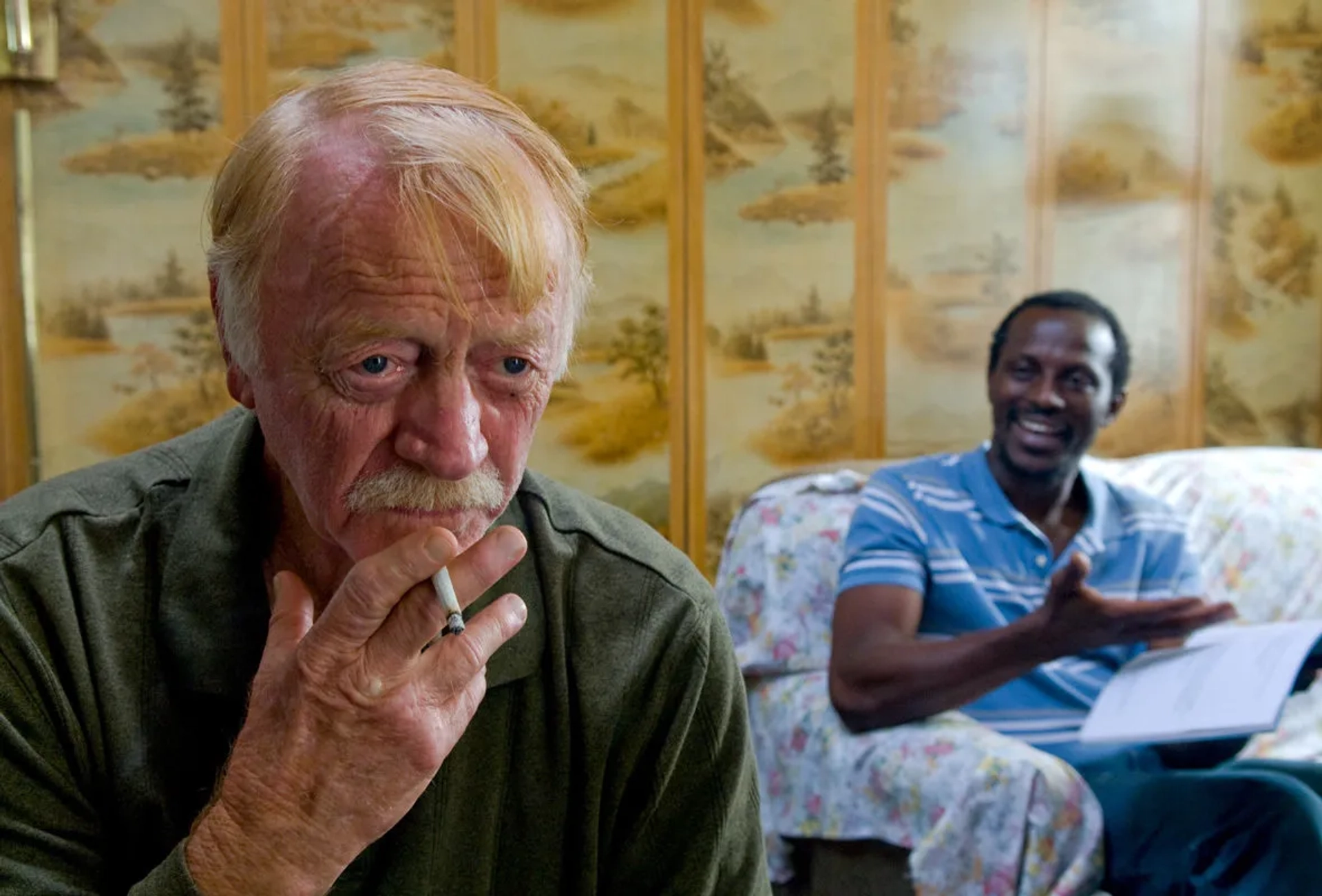 Red West and Souleymane Sy Savane in Goodbye Solo (2008)