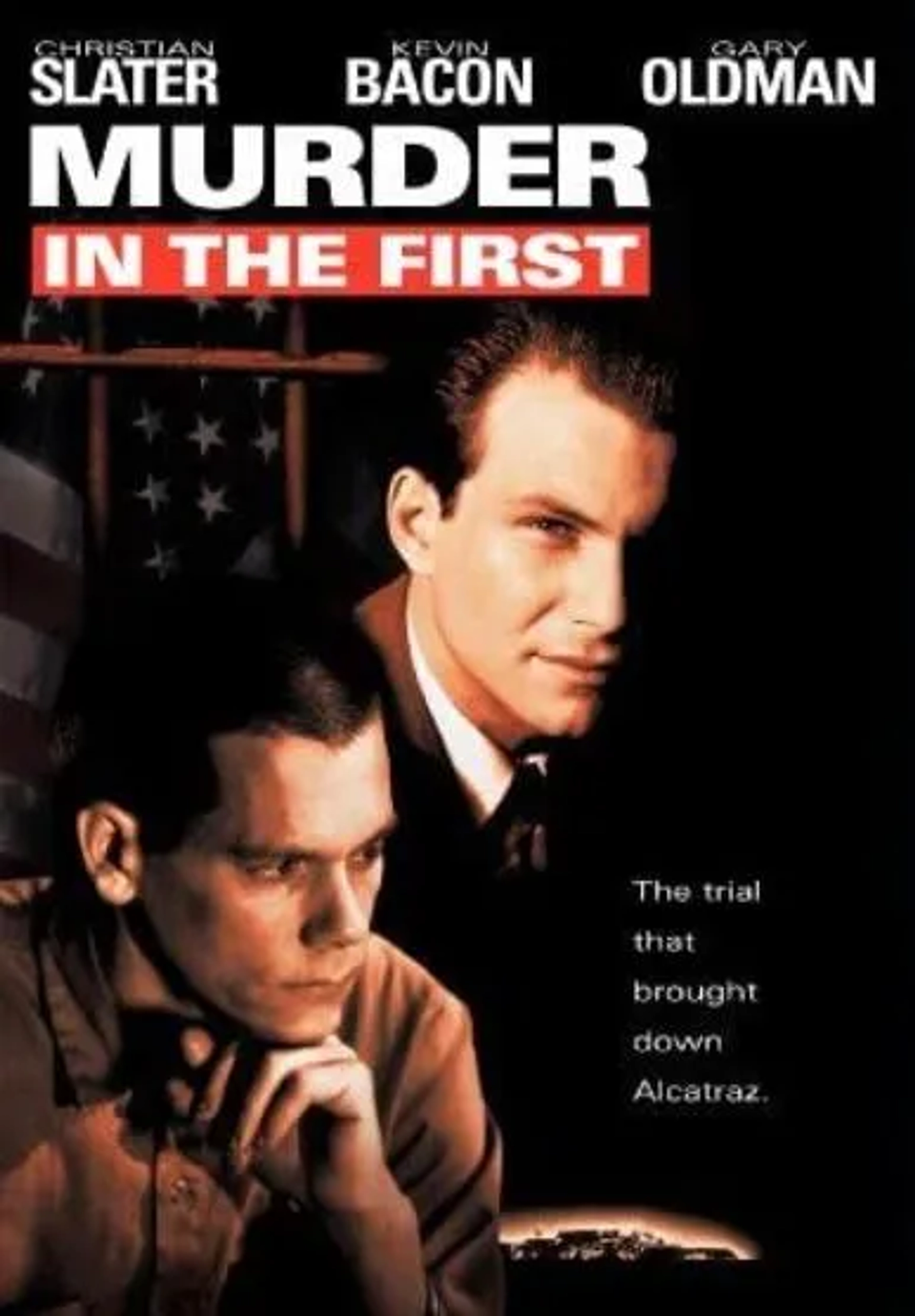 Kevin Bacon and Christian Slater in Murder in the First (1995)