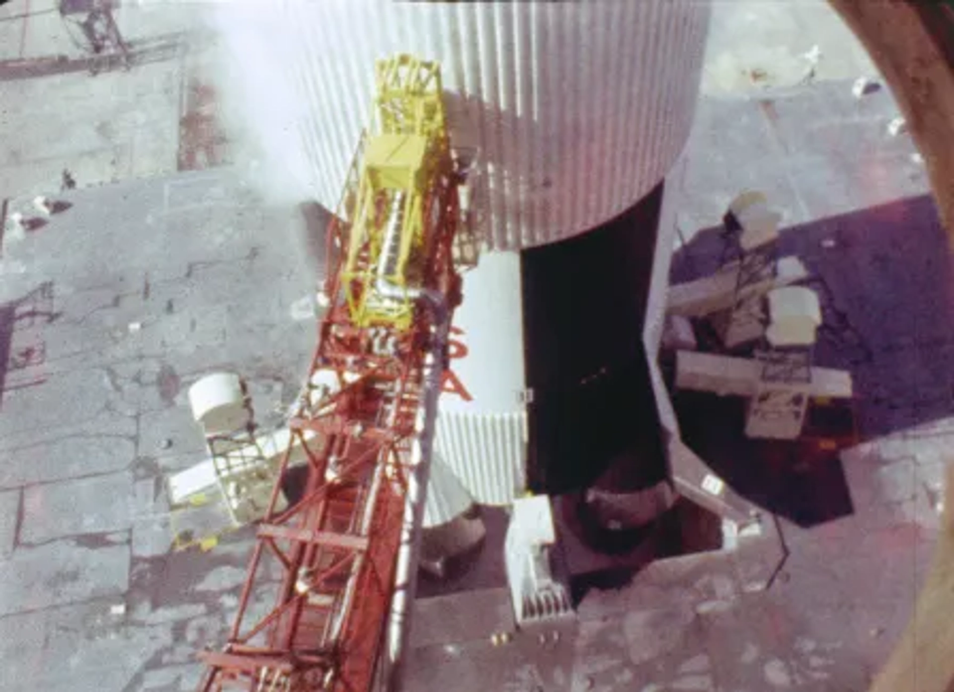 In the Shadow of the Moon (2007)