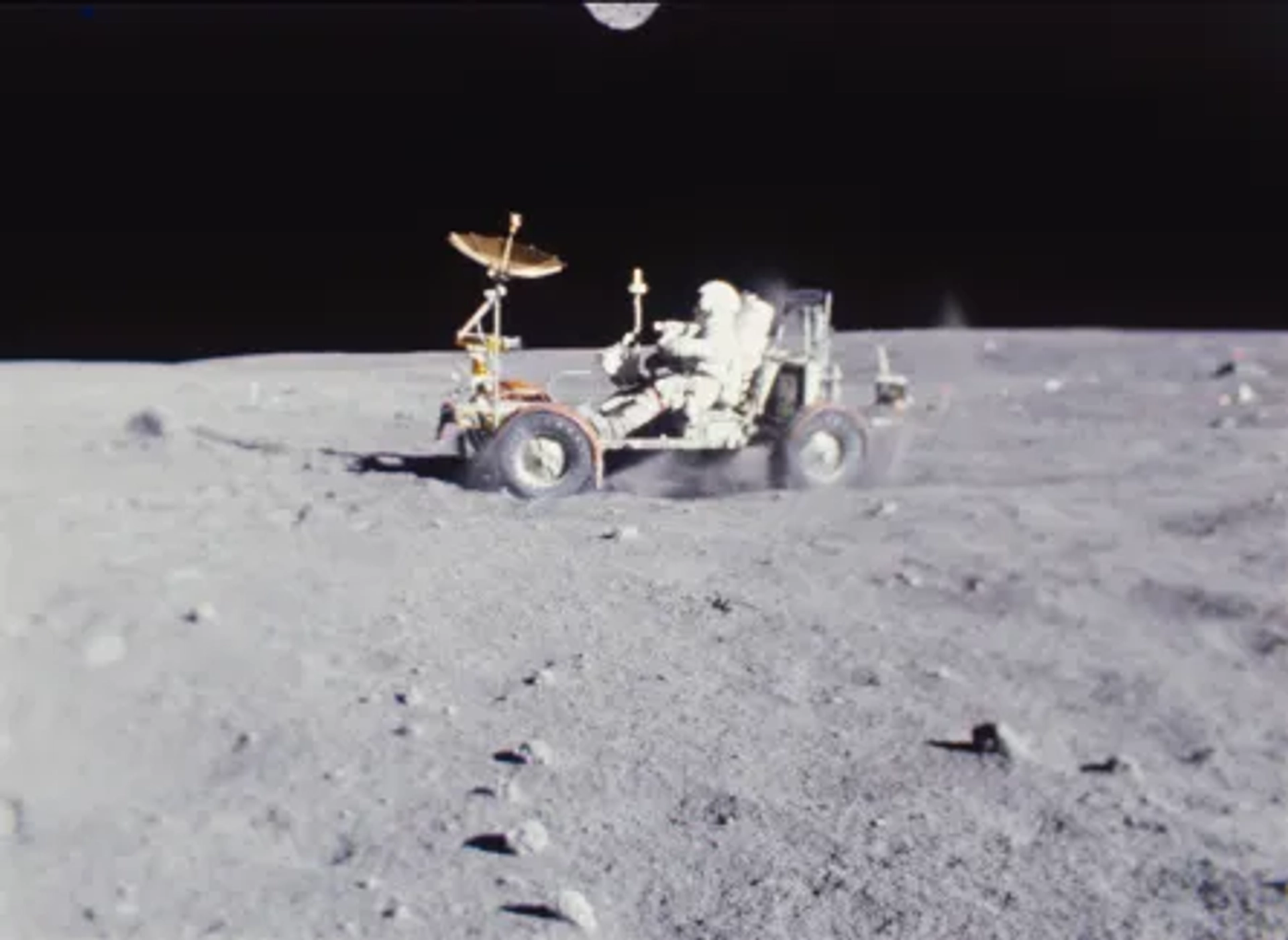 In the Shadow of the Moon (2007)