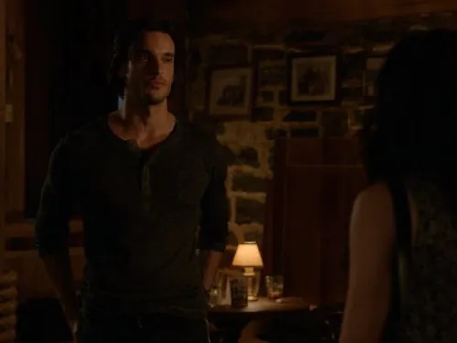 Daniel di Tomasso in Witches of East End (2013)
