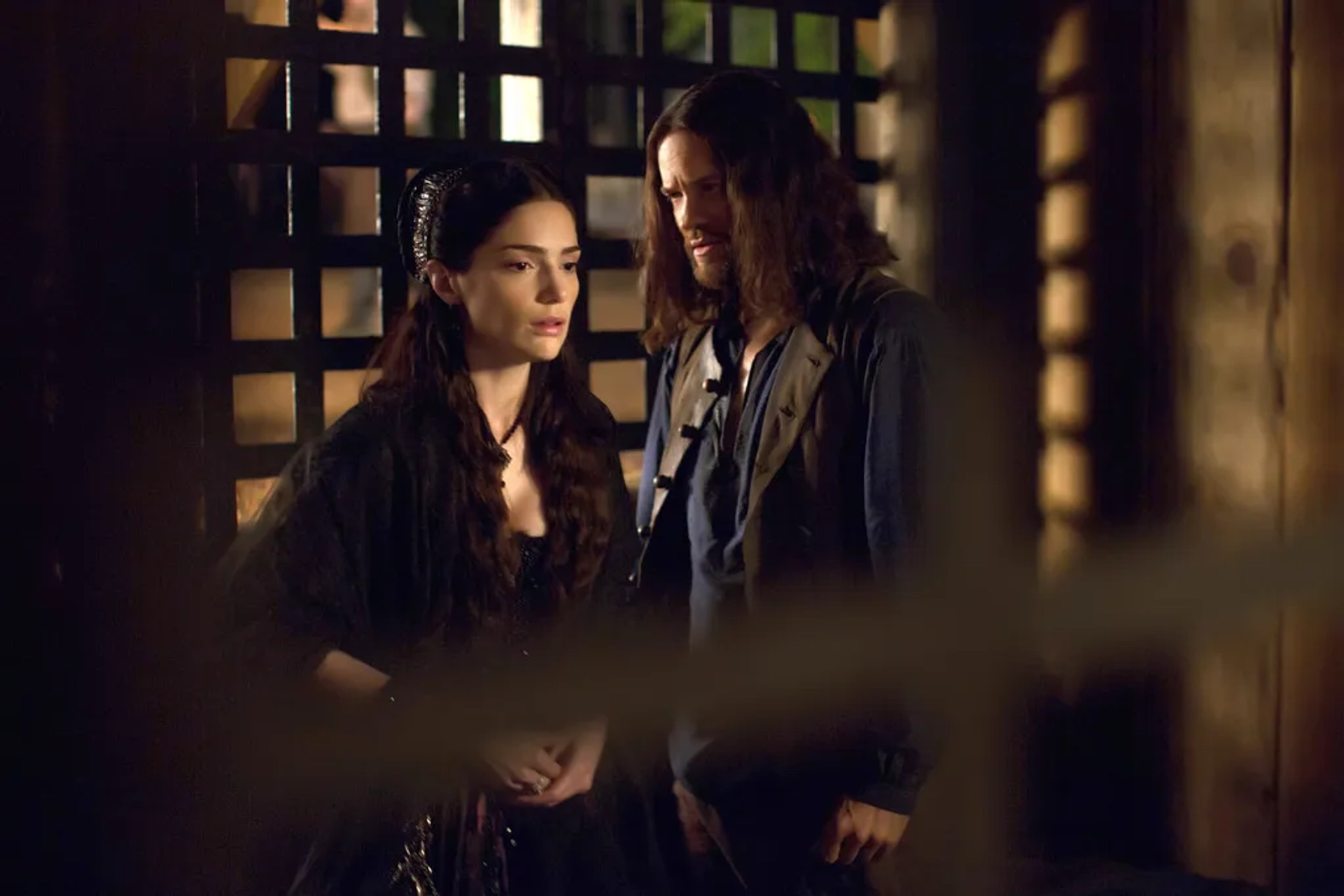 Shane West and Janet Montgomery in Salem (2014)