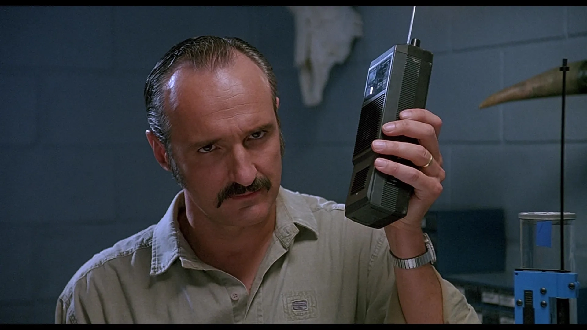 Michael Gross in Tremors (1990)