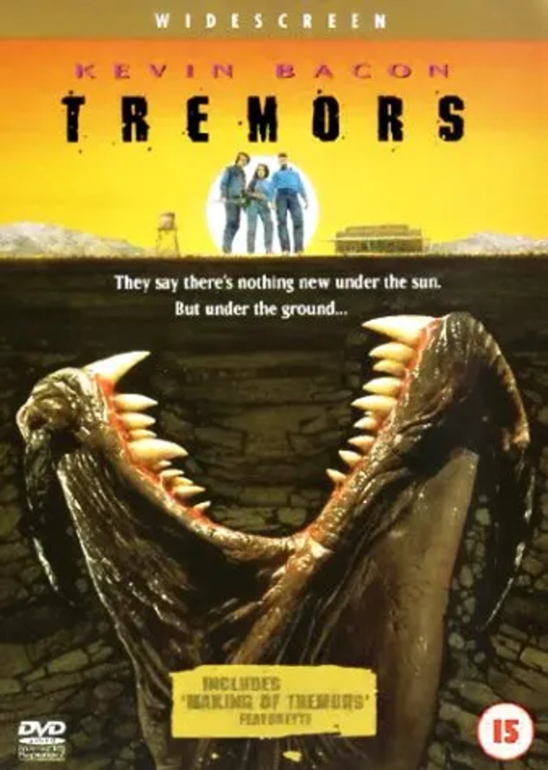 Kevin Bacon, Finn Carter, and Fred Ward in Tremors (1990)