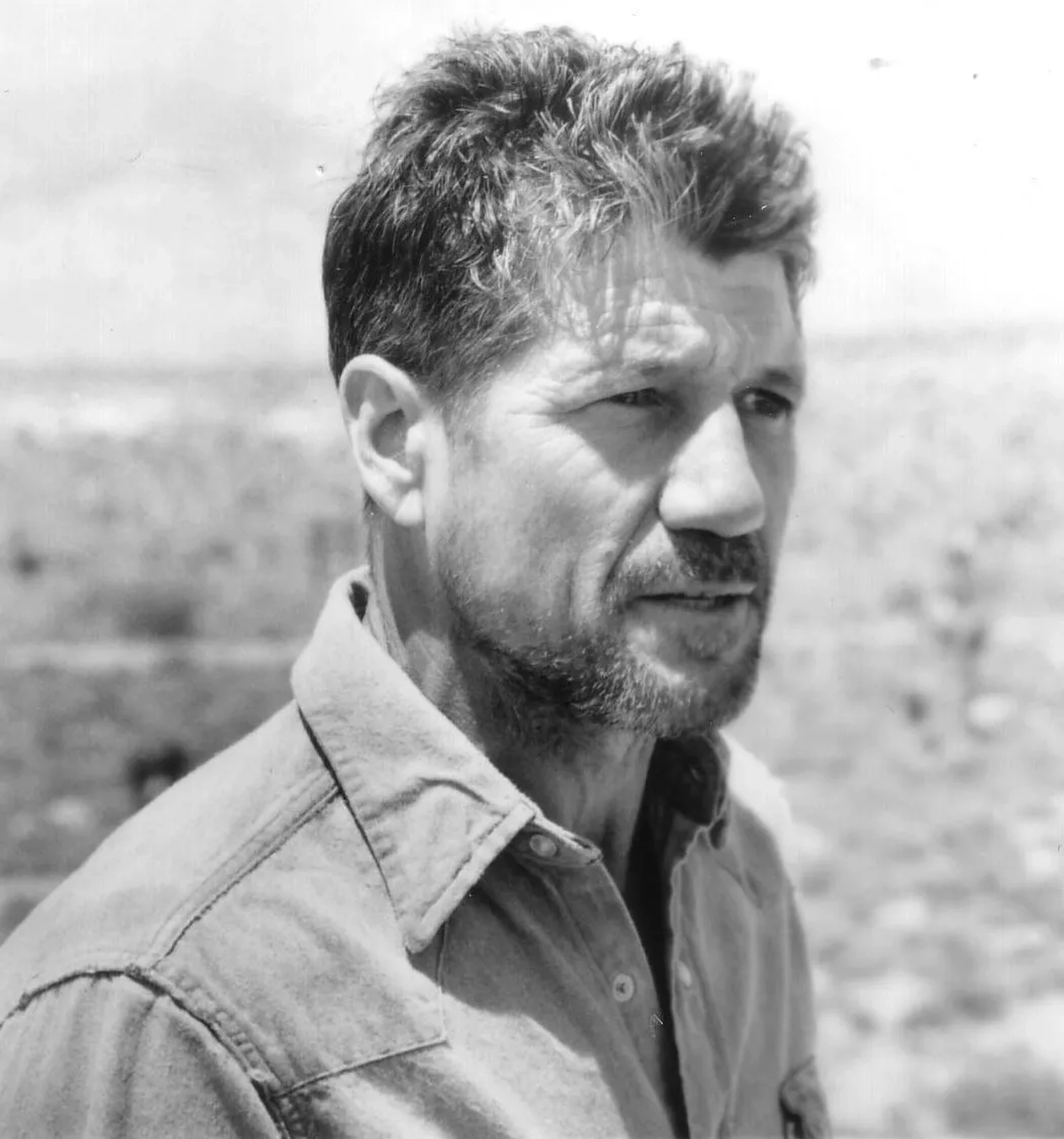 Fred Ward in Tremors (1990)