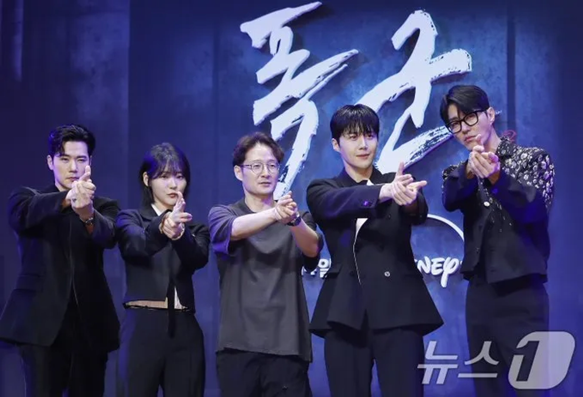 Cha Seung-won, Kim Kang-woo, Jo Yoon-soo, Park Hoon-jung, and Kim Seon-ho at an event for The Tyrant (2024)
