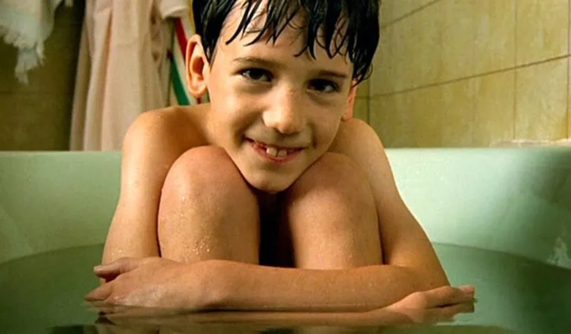 Thomas Godet in Toto the Hero (1991)