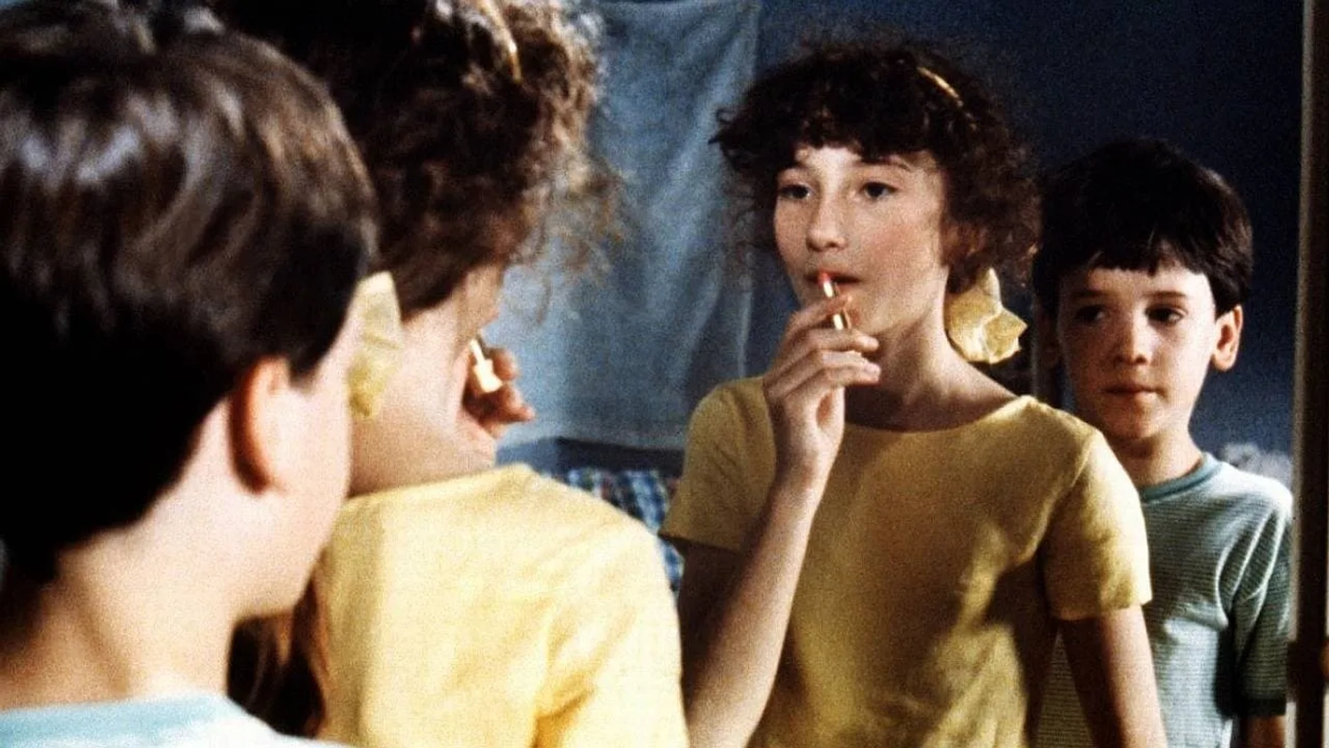 Sandrine Blancke and Thomas Godet in Toto the Hero (1991)