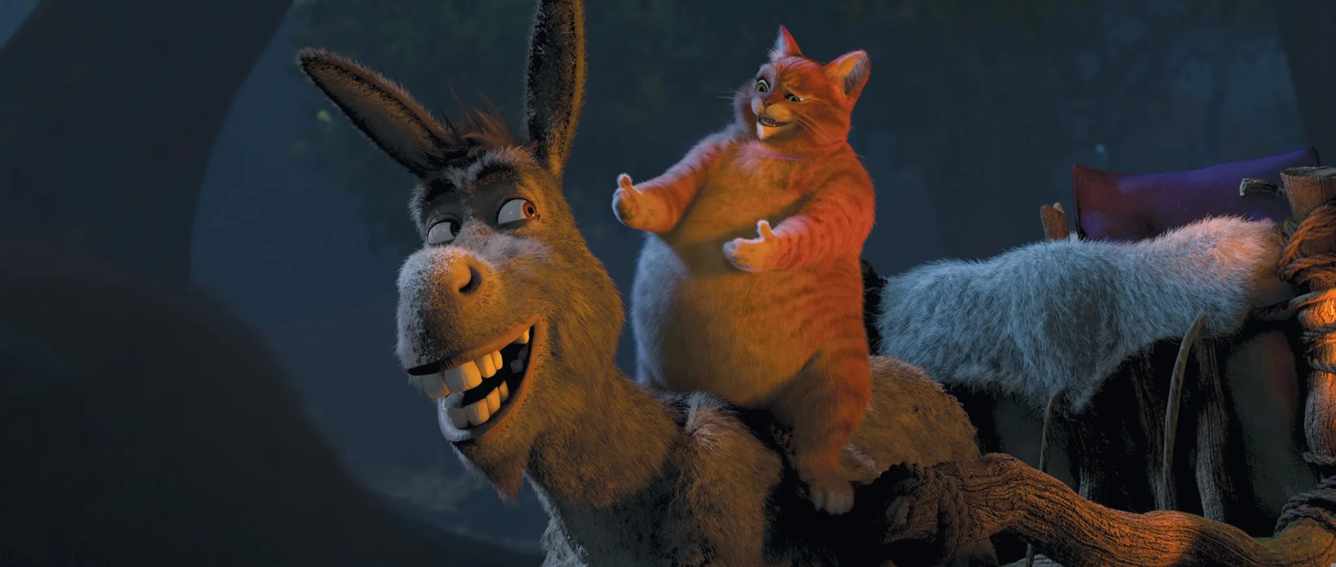 Antonio Banderas and Eddie Murphy in Shrek Forever After (2010)