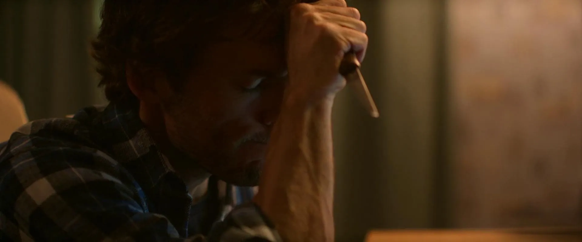 Sam Claflin in Bagman (2024)