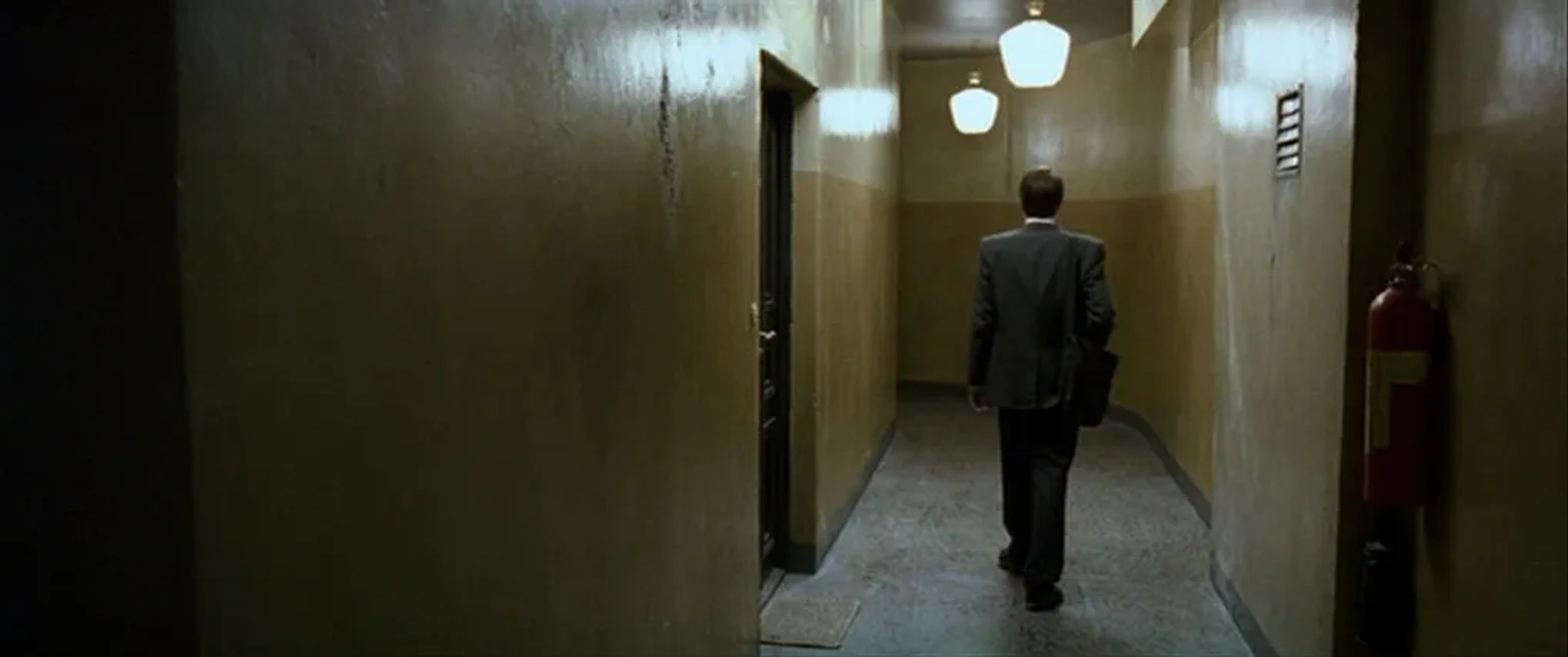 Kristoffer Joner in Next Door (2005)