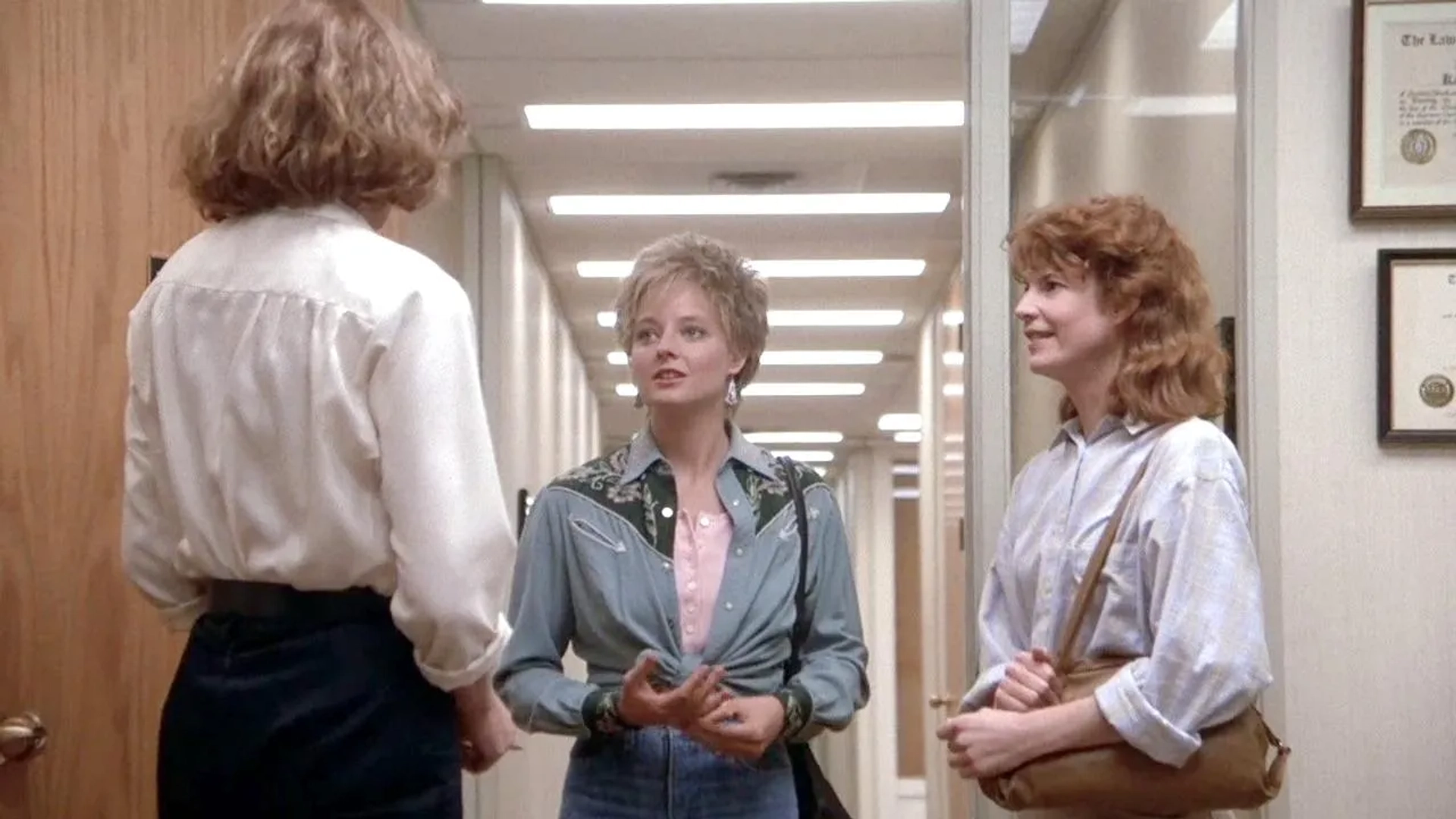 Jodie Foster, Kelly McGillis, and Ann Hearn in The Accused (1988)