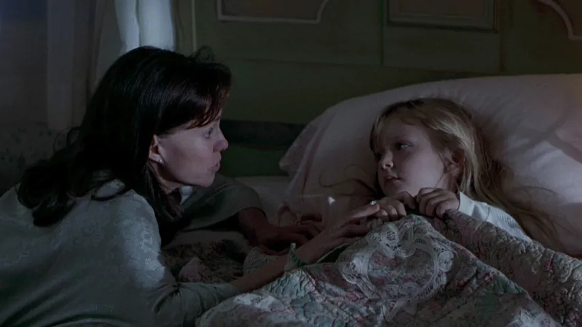 Sally Field and Alexandra Kyle in Eye for an Eye (1996)