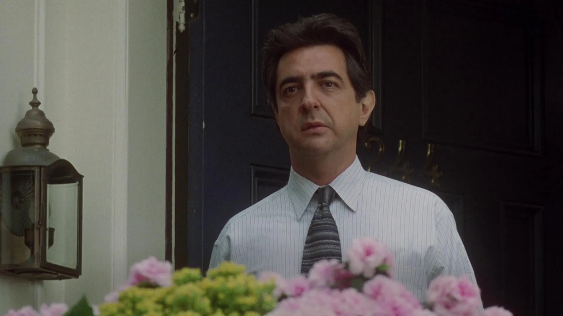 Joe Mantegna in Eye for an Eye (1996)