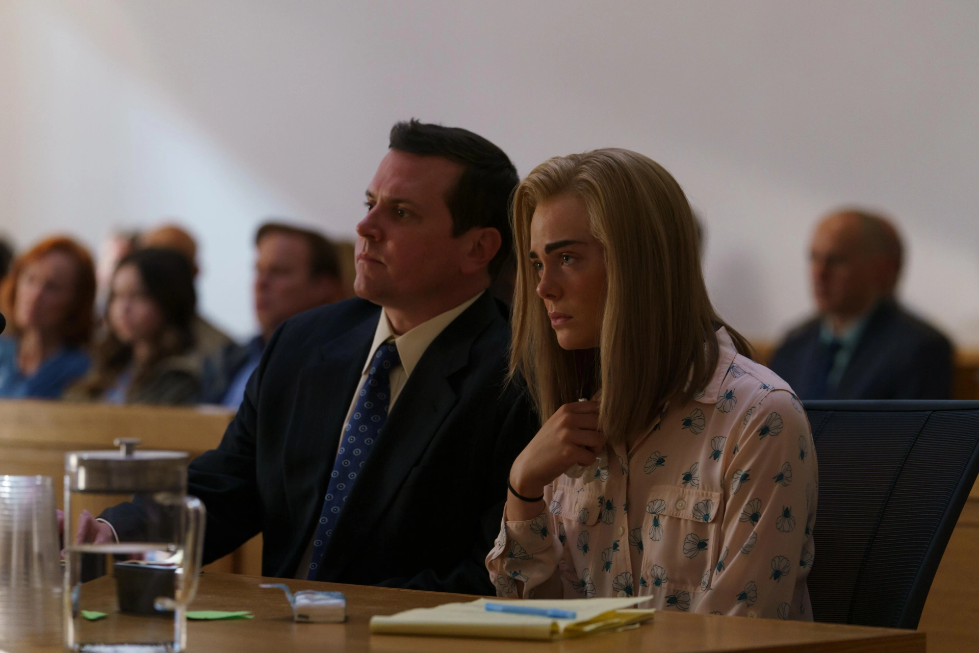 Elle Fanning and Michael Mosley in The Girl from Plainville (2022)
