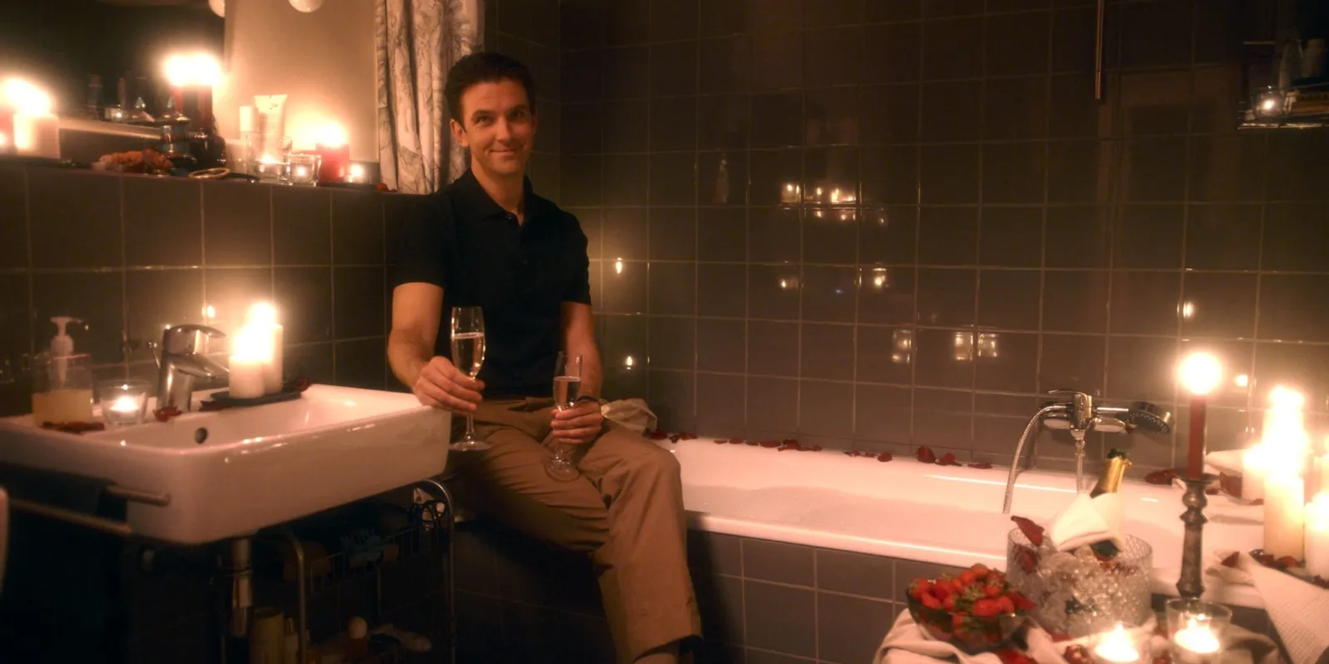 Dan Stevens in I'm Your Man (2021)