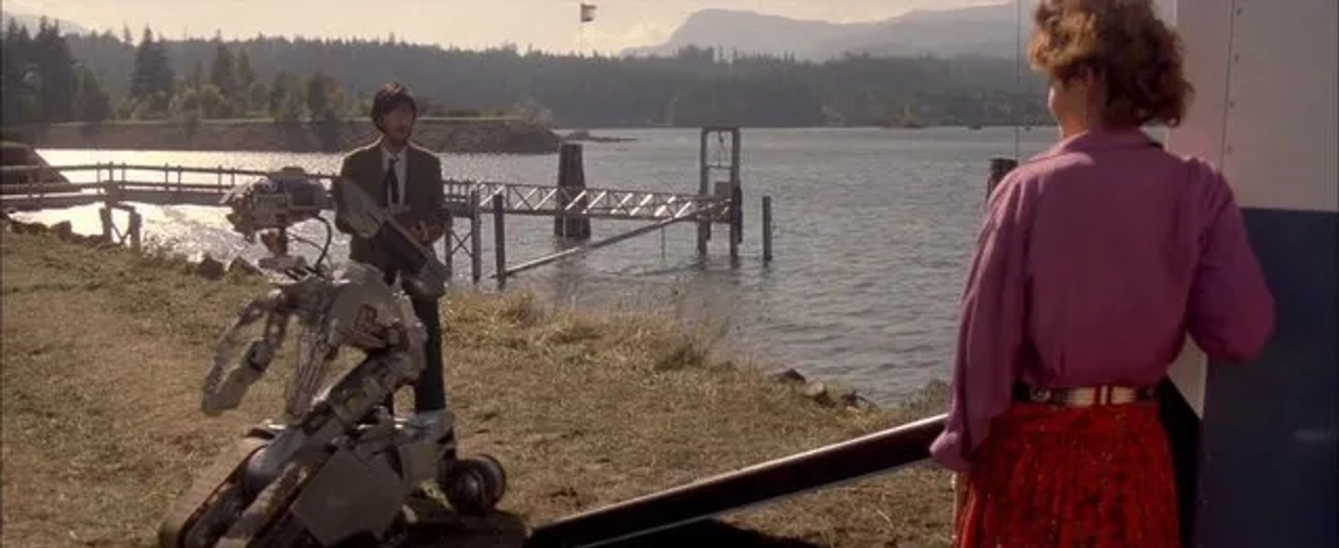 Ally Sheedy, Fisher Stevens, and Tim Blaney in Short Circuit (1986)