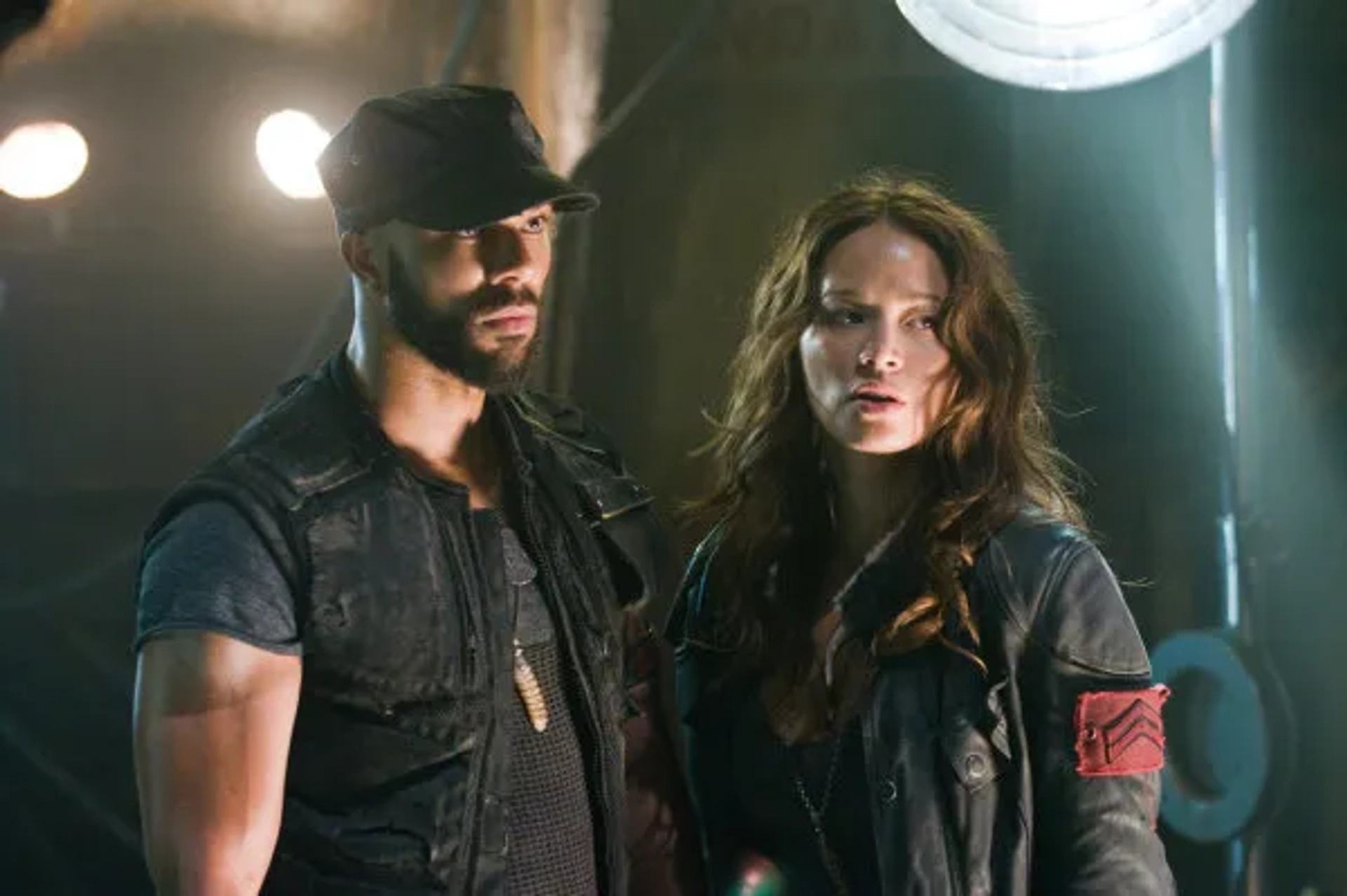 Common and Moon Bloodgood in Terminator Salvation (2009)