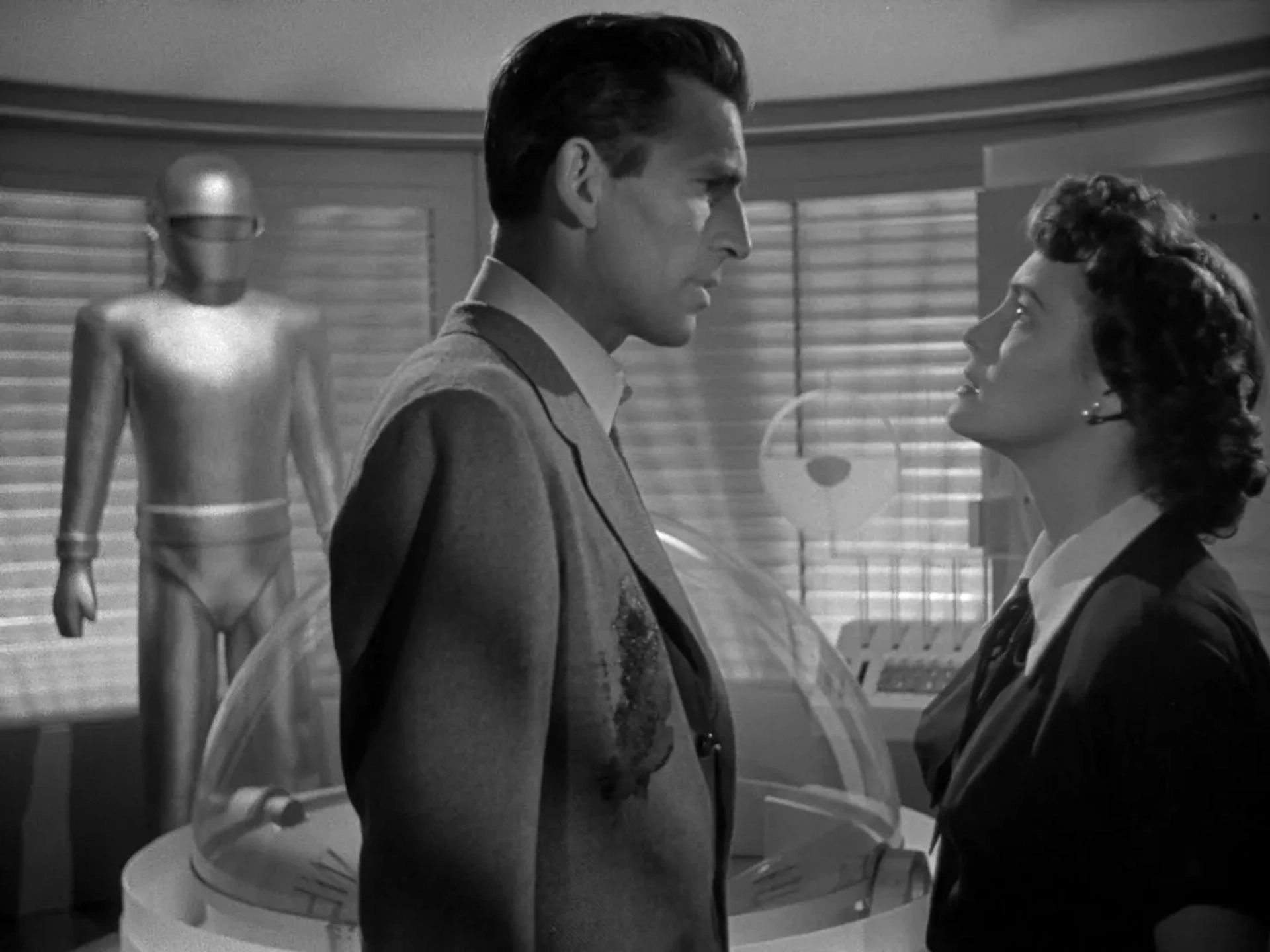 Lock Martin, Patricia Neal, and Michael Rennie in The Day the Earth Stood Still (1951)
