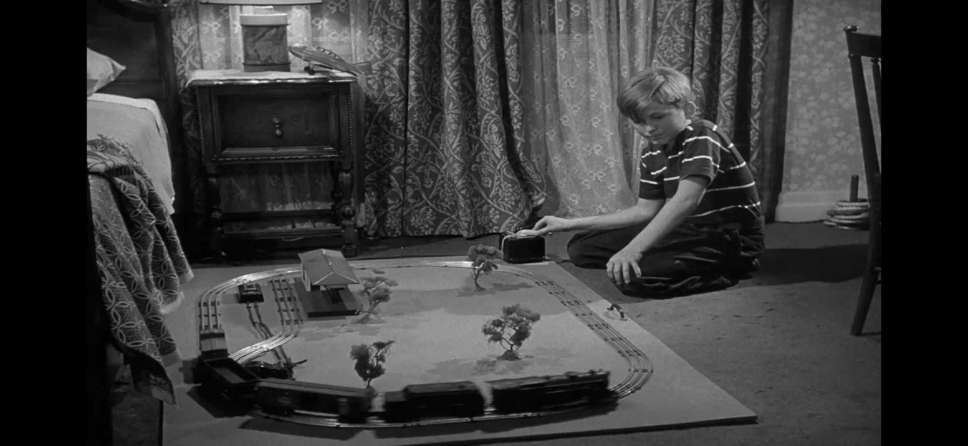 Billy Gray in The Day the Earth Stood Still (1951)