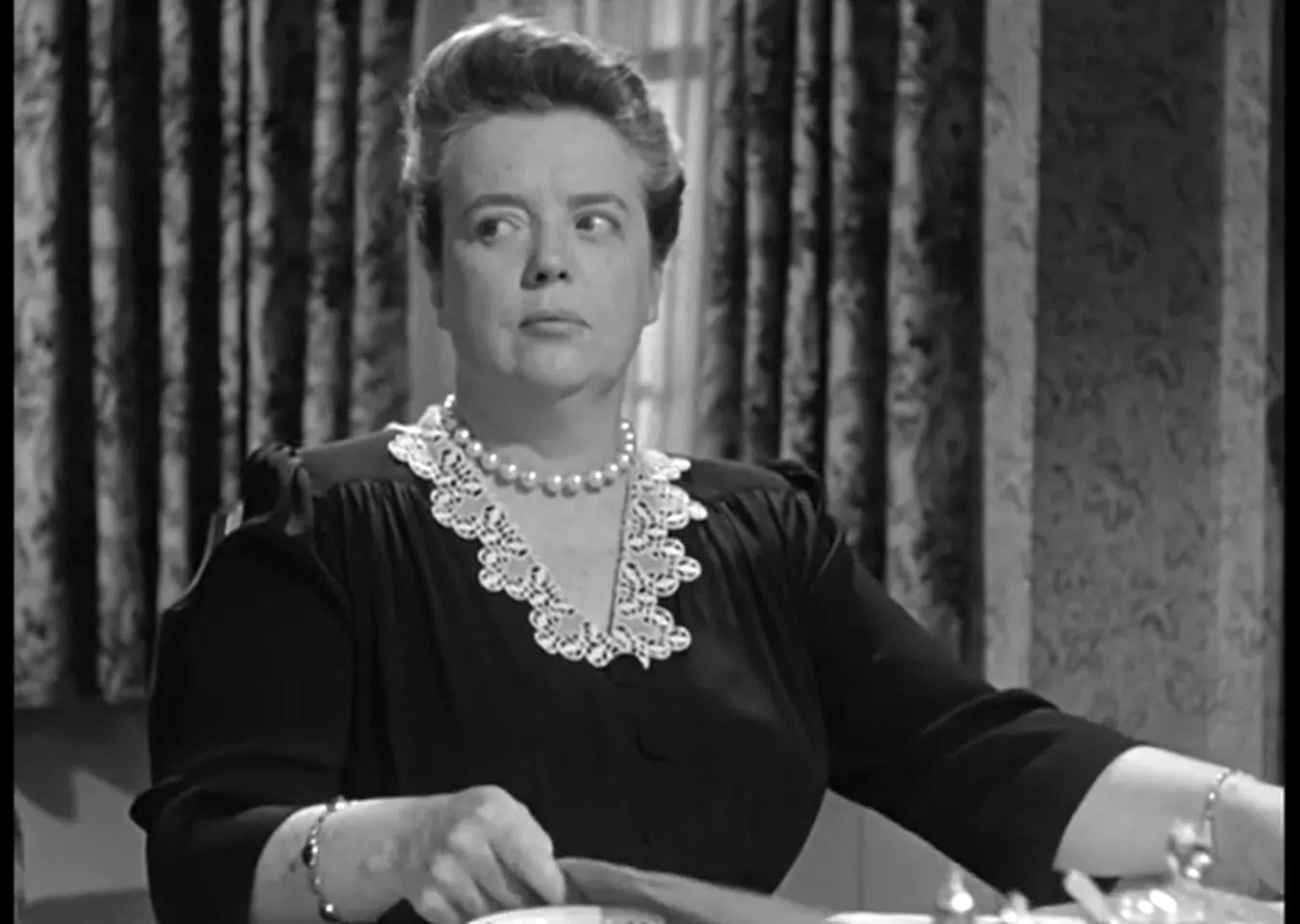 Frances Bavier in The Day the Earth Stood Still (1951)