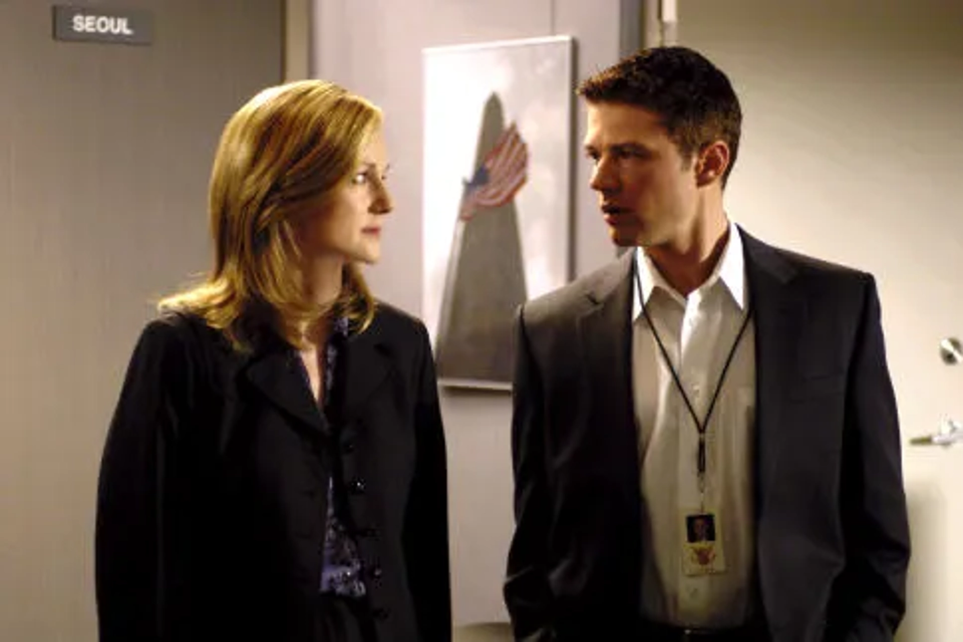 Ryan Phillippe and Laura Linney in Breach (2007)