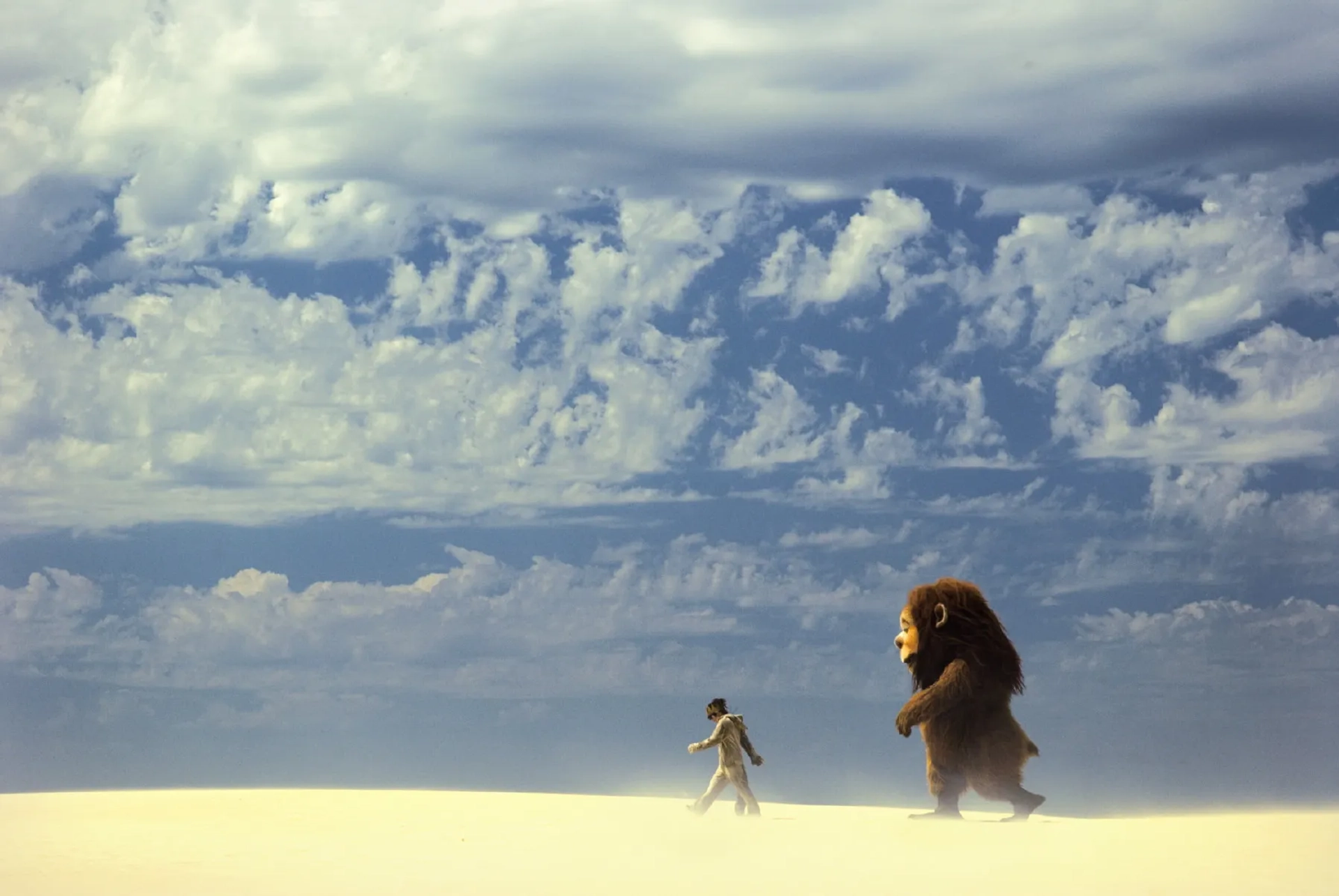 Lauren Ambrose, Garon Michael, Alice Parkinson, and Max Records in Where the Wild Things Are (2009)
